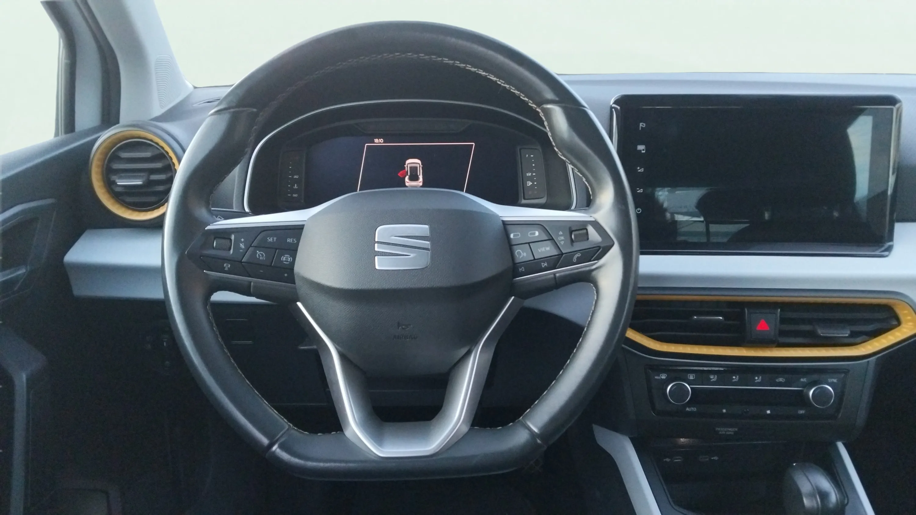 SEAT Arona 1.0 TSI DSG Style XL - foto 8
