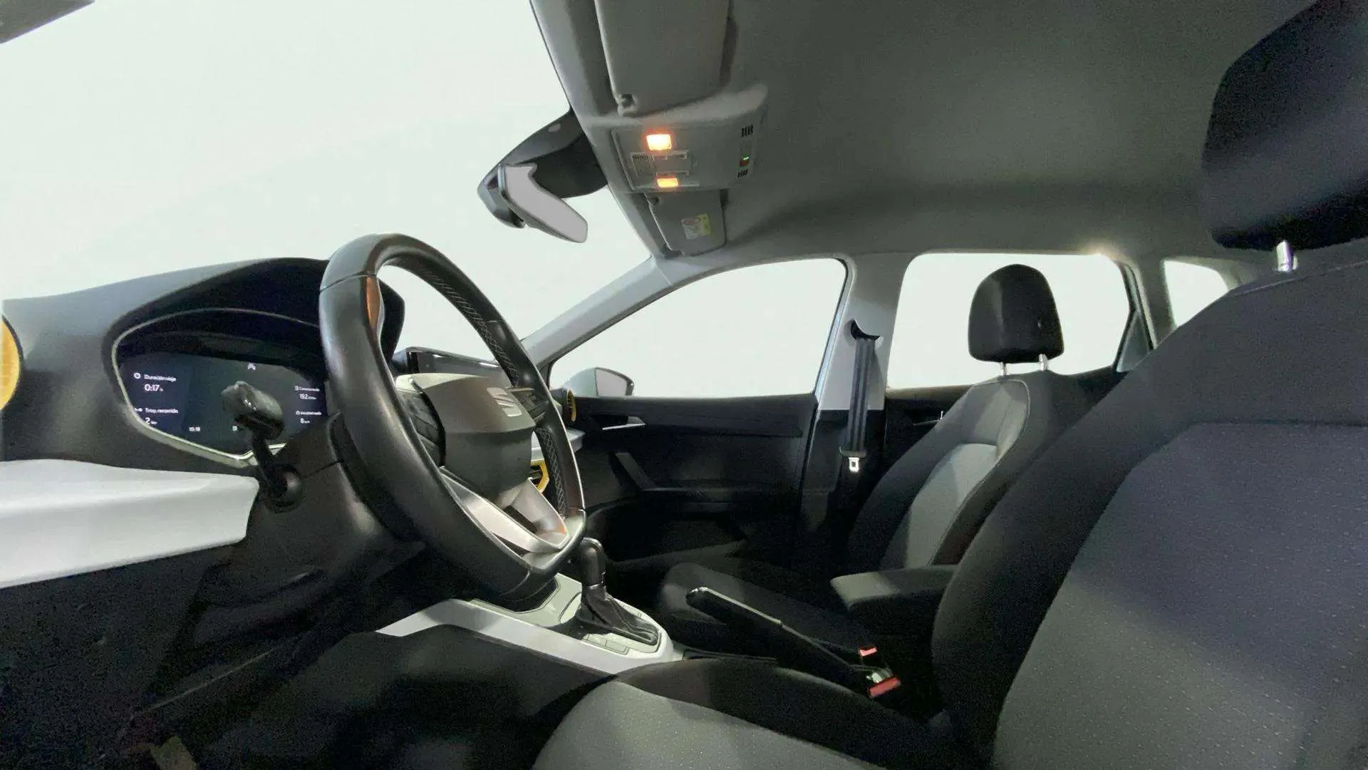 SEAT Arona 1.0 TSI DSG Style XL - foto 13