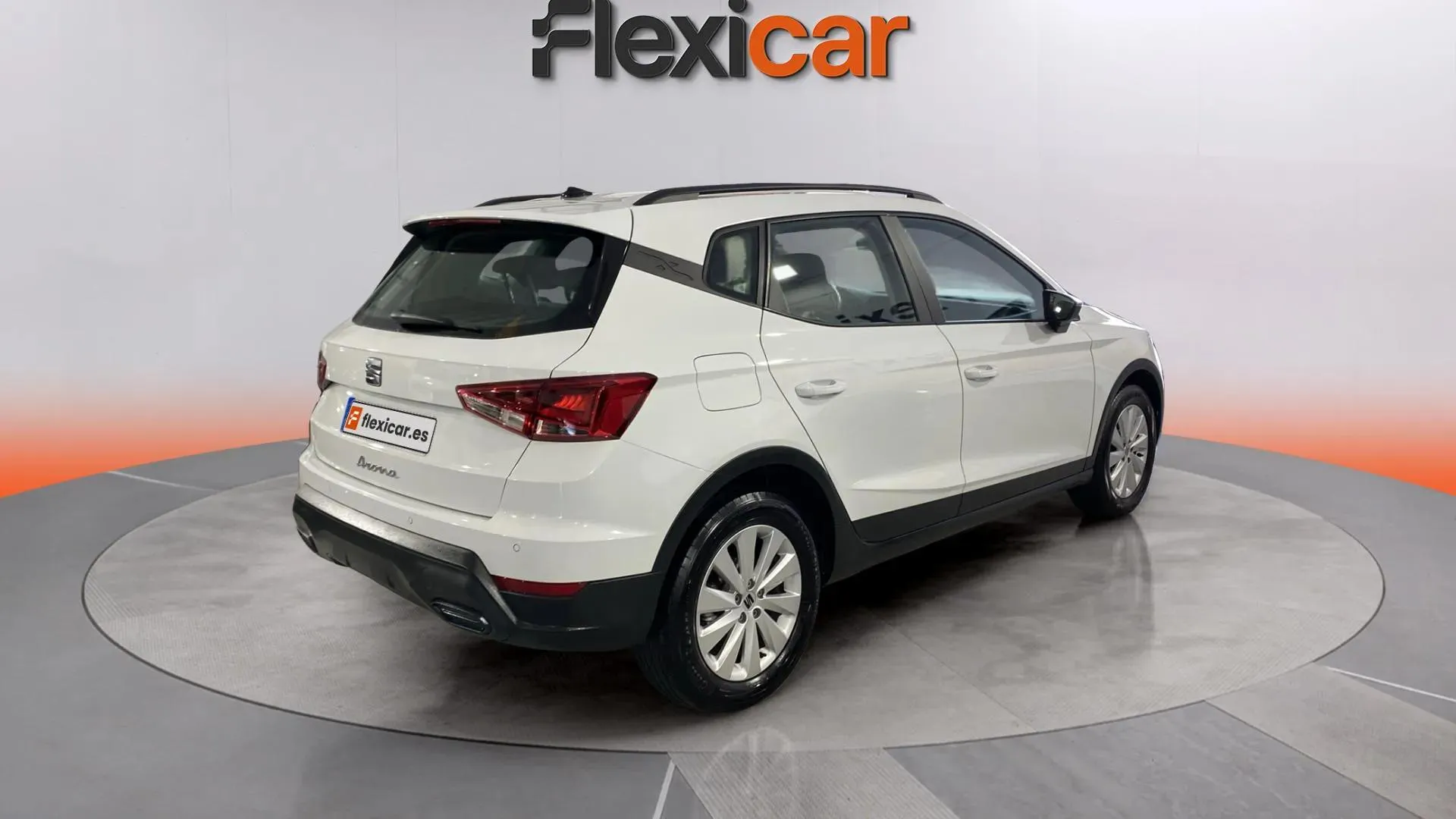 SEAT Arona 1.0 TSI DSG Style XL - foto 8