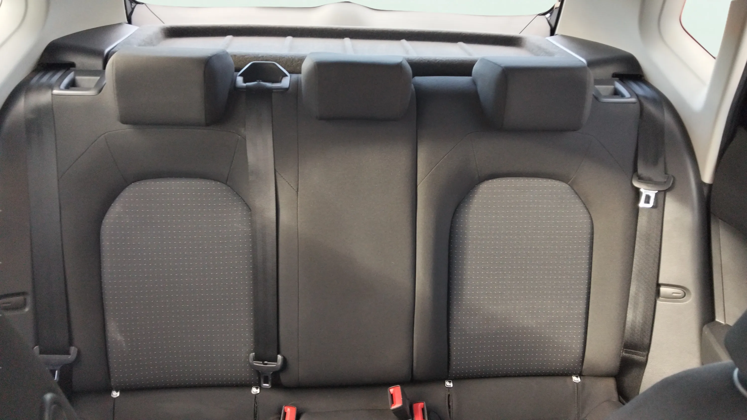 SEAT Arona 1.0 TSI DSG Style XL - foto 20