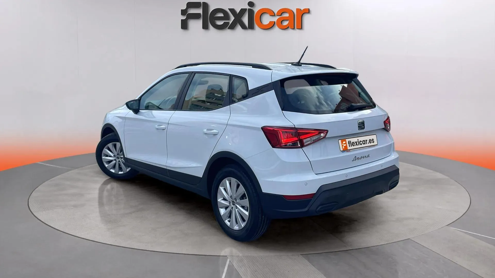 SEAT Arona 1.0 TSI DSG Style XL - foto 4