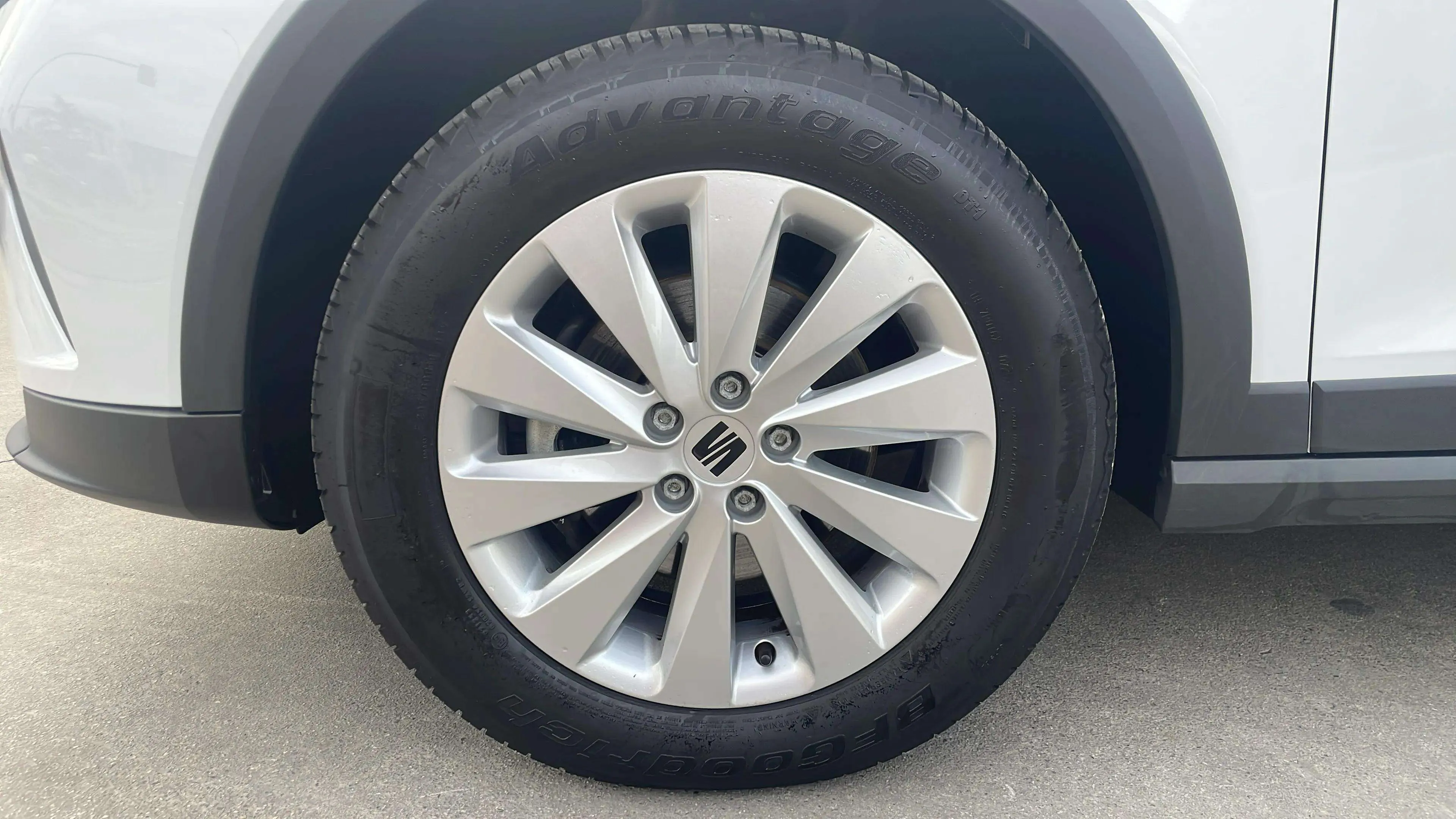 SEAT Arona 1.0 TSI DSG Style XL - foto 33