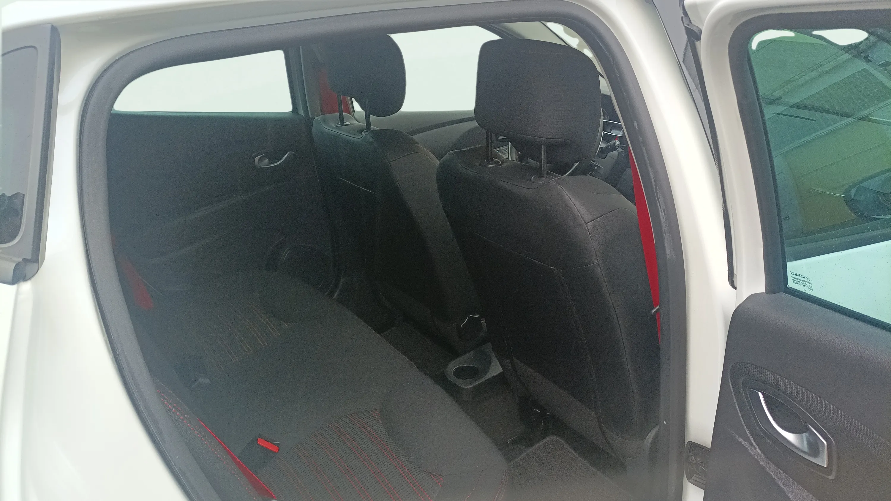 Renault Clio RS Energy EDC - foto 15