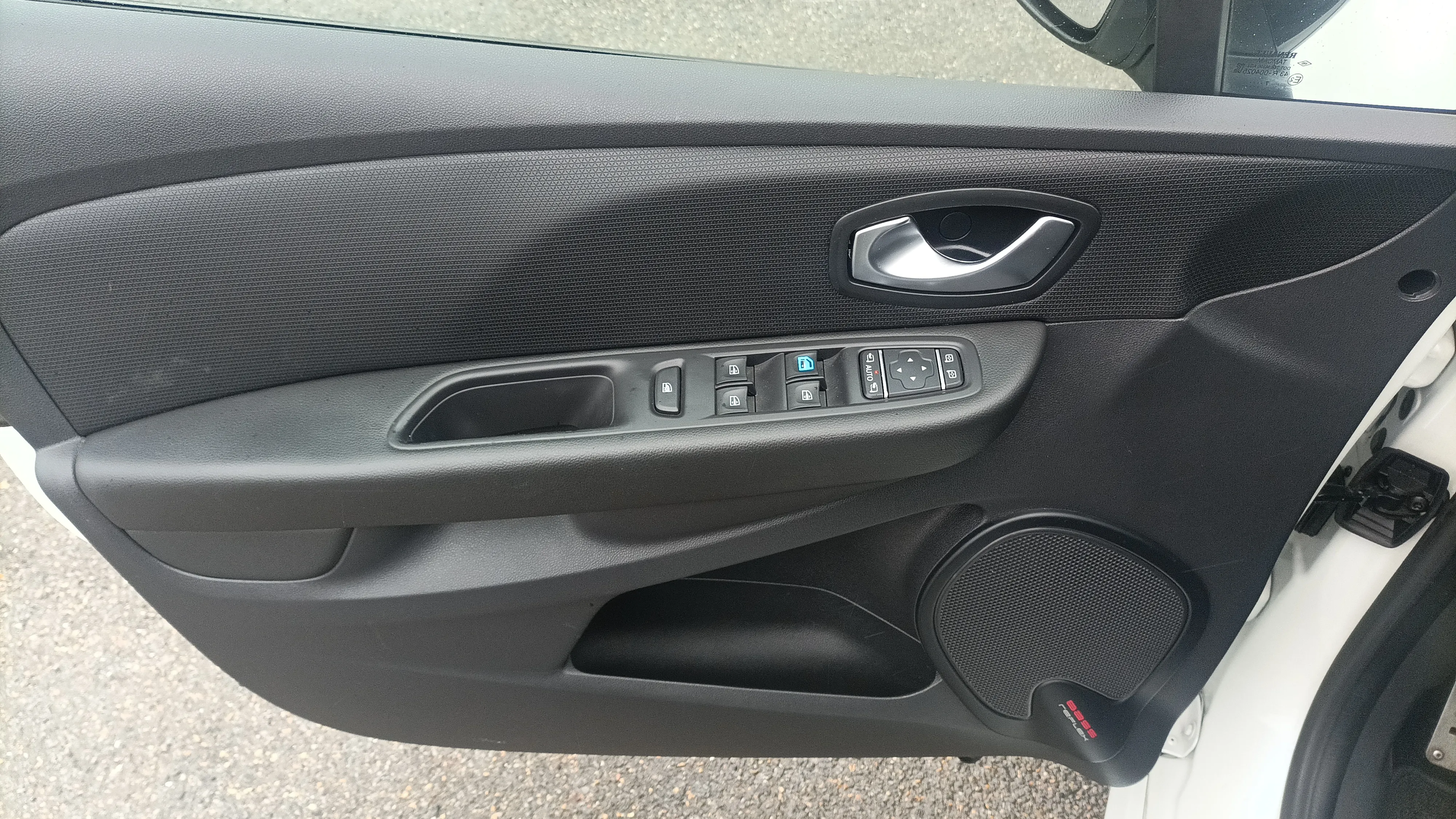 Renault Clio RS Energy EDC - foto 18