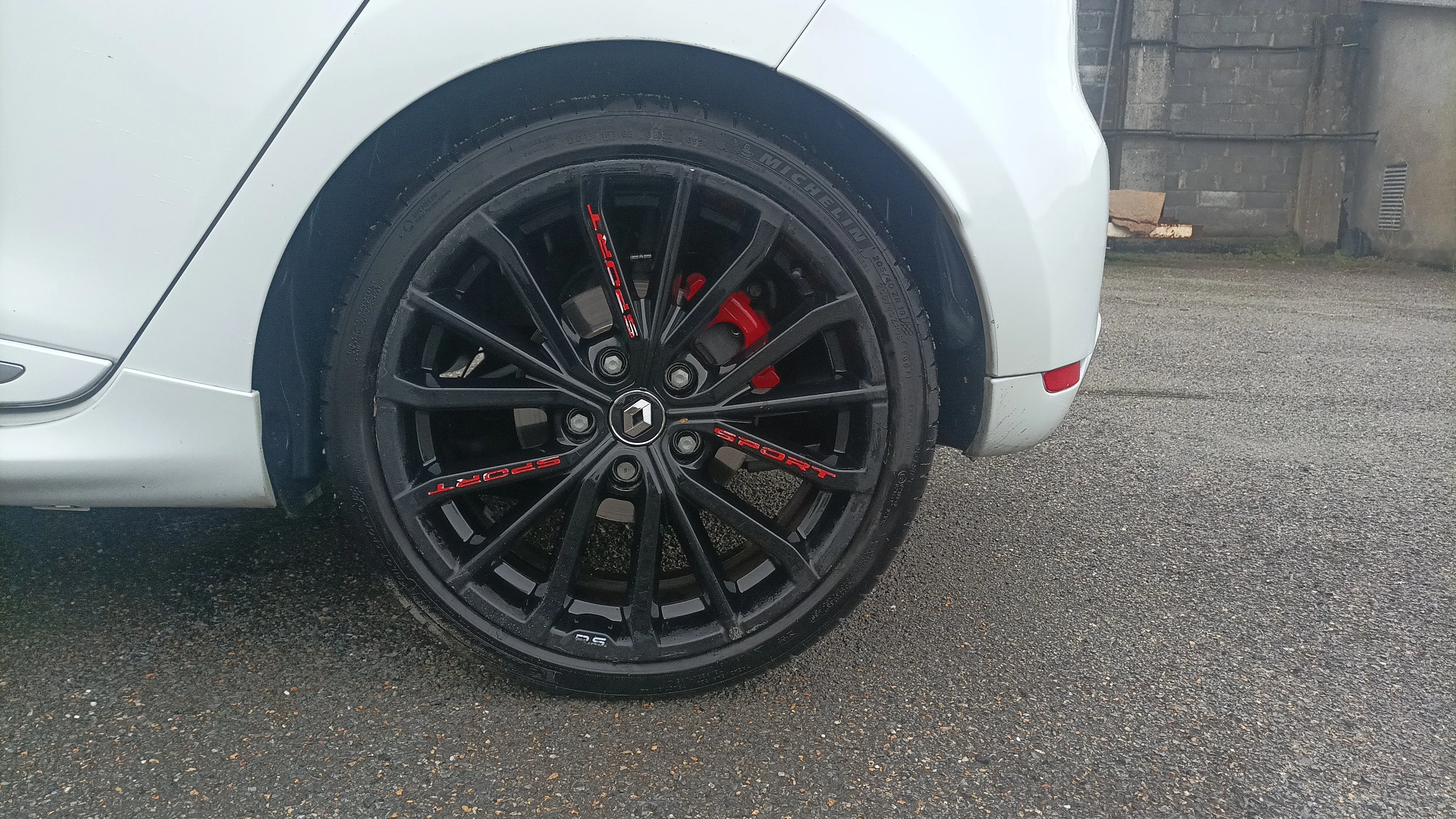 Renault Clio RS Energy EDC - foto 17