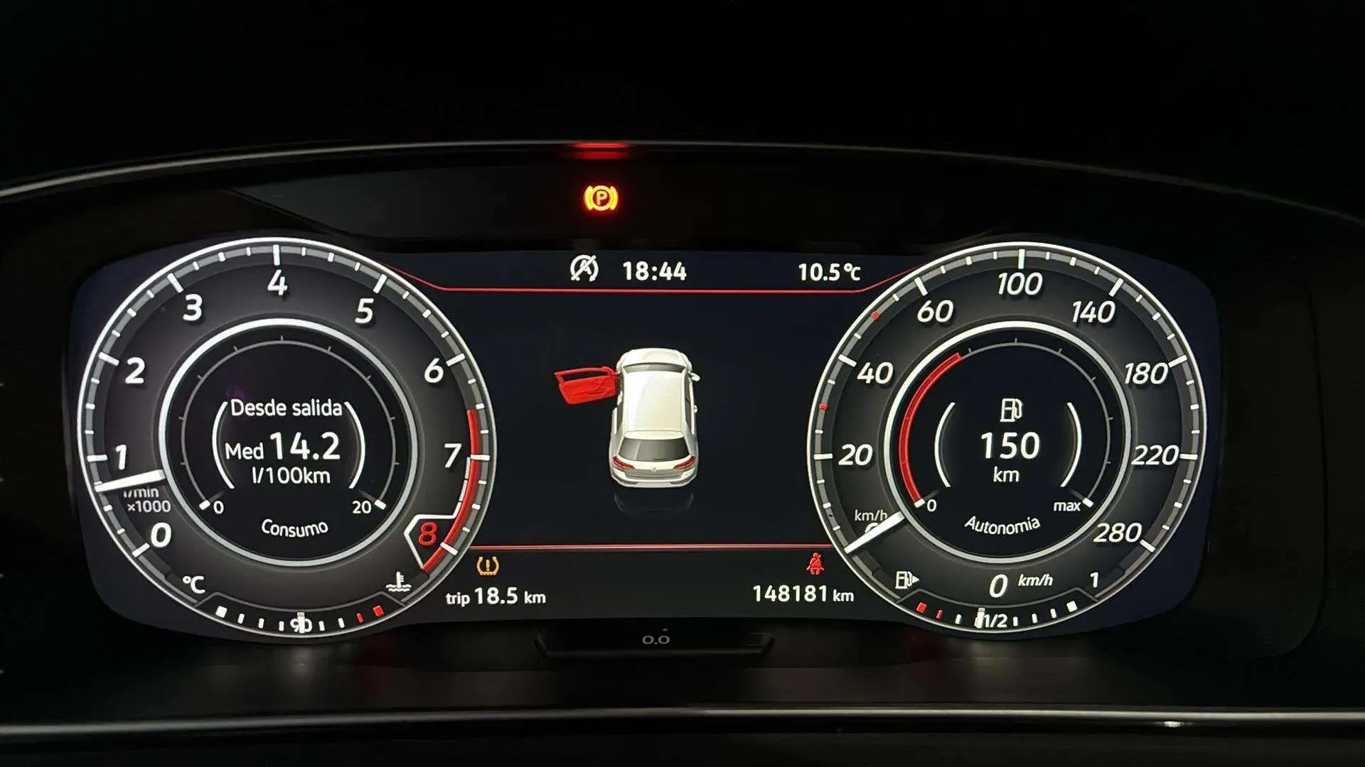 Volkswagen Golf GTI Performance 2.0 TSI - foto 11
