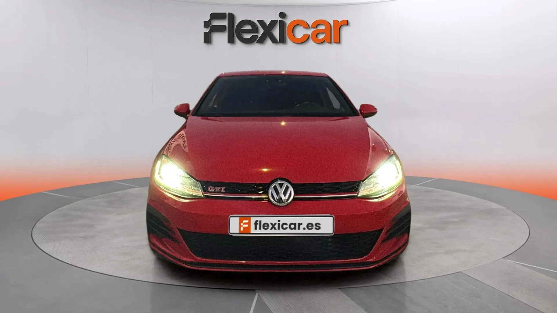 Volkswagen Golf GTI Performance 2.0 TSI - foto 7