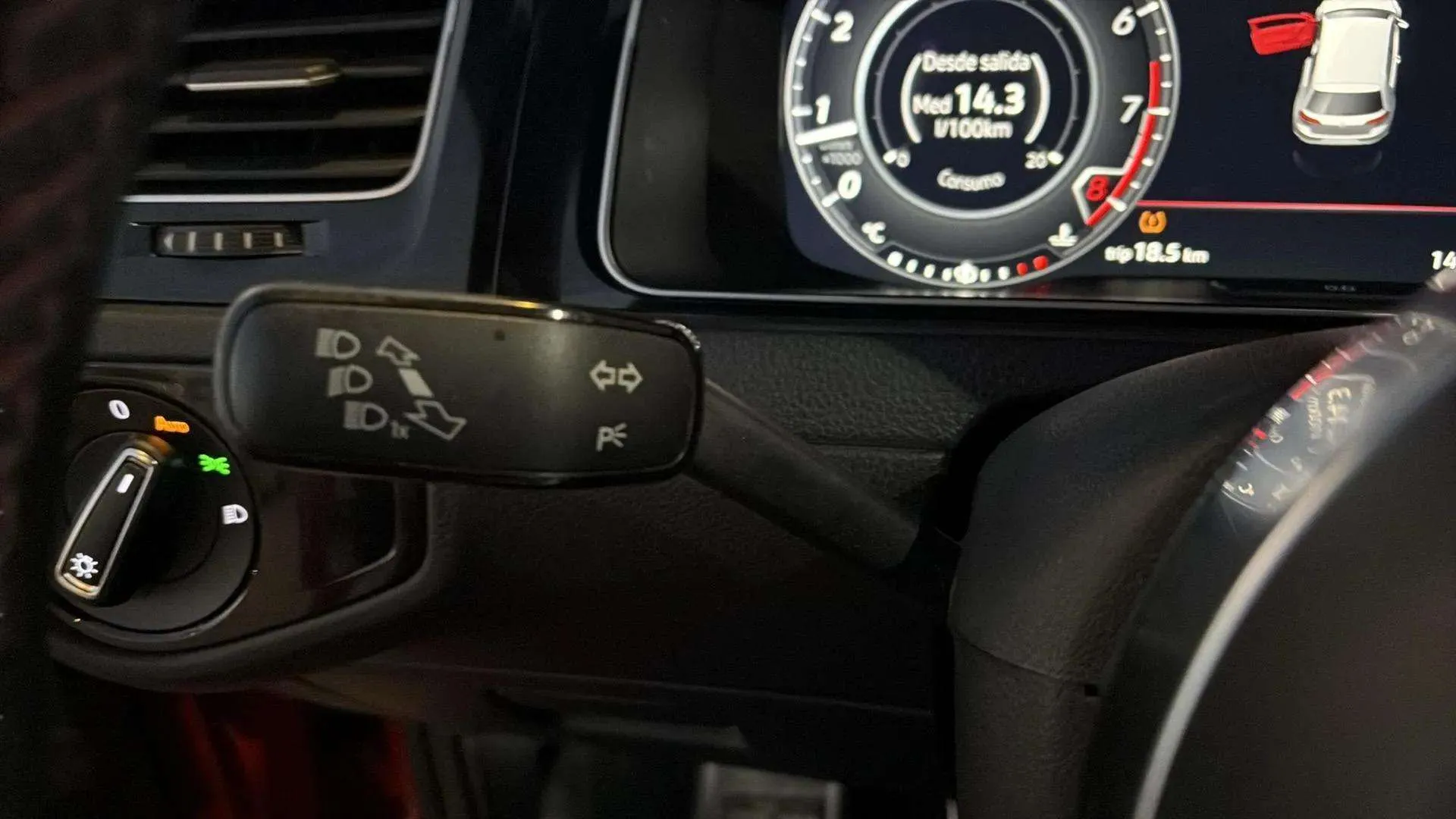 Volkswagen Golf GTI Performance 2.0 TSI - foto 21