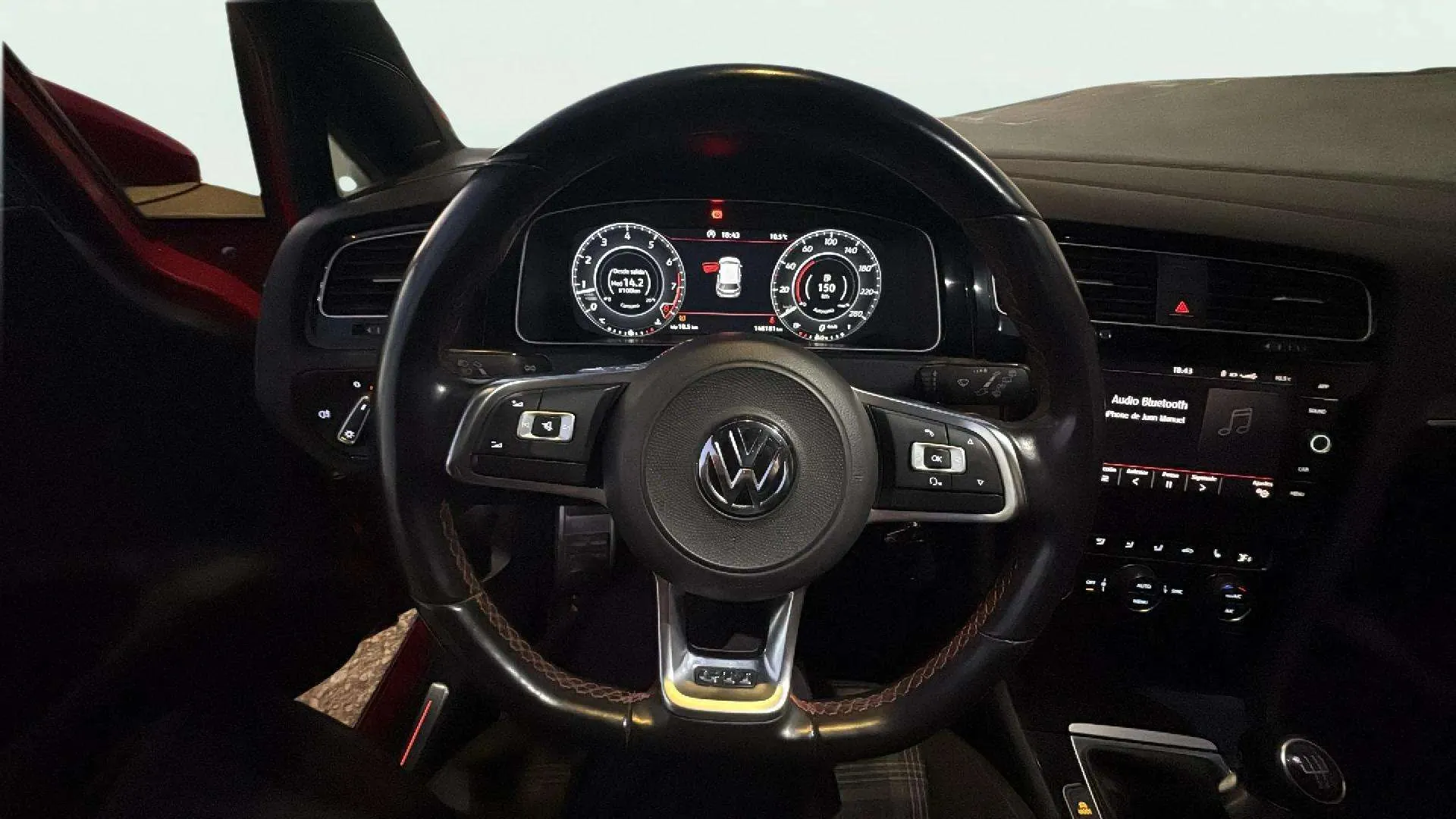 Volkswagen Golf GTI Performance 2.0 TSI - foto 10