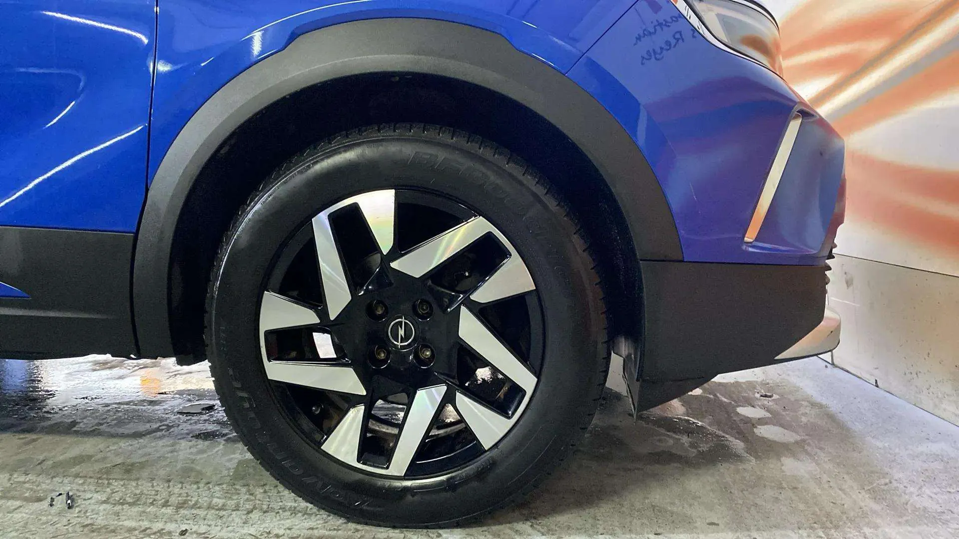 Opel Mokka 1.2 T Business Elegance - foto 24
