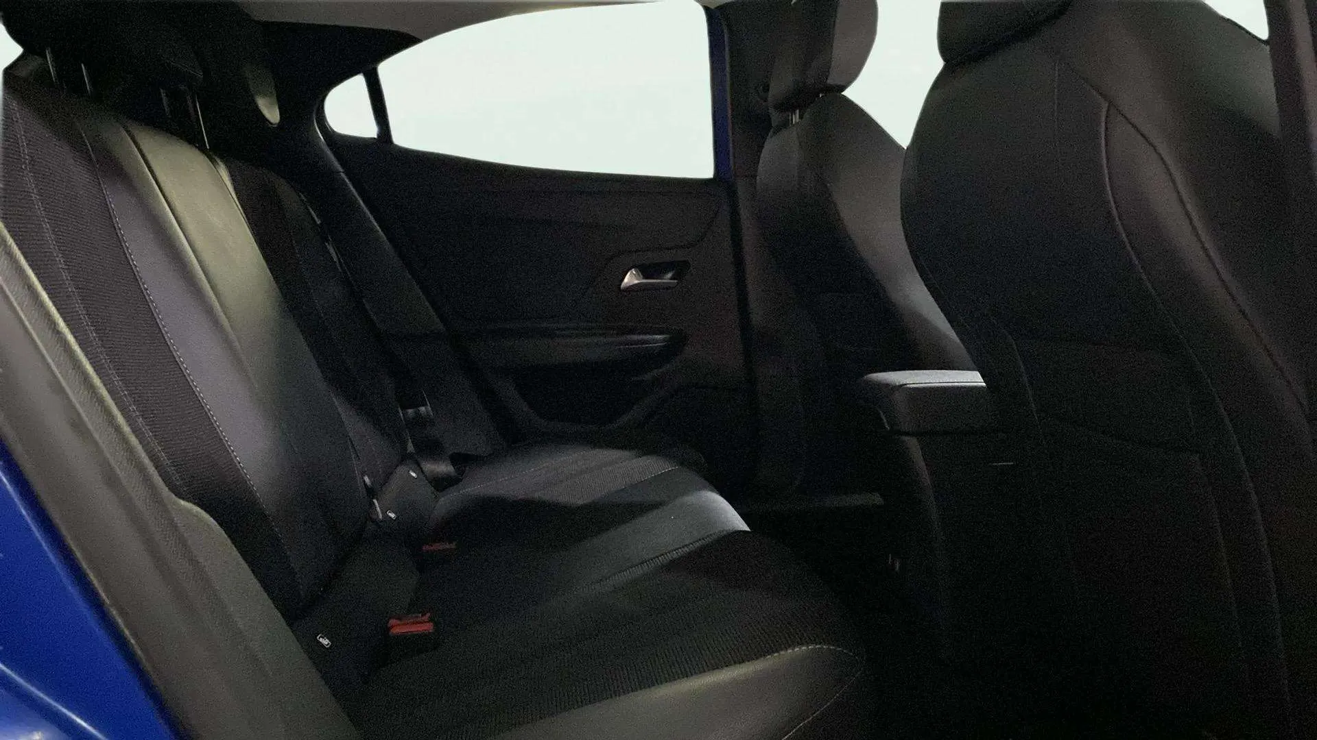 Opel Mokka 1.2 T Business Elegance - foto 13