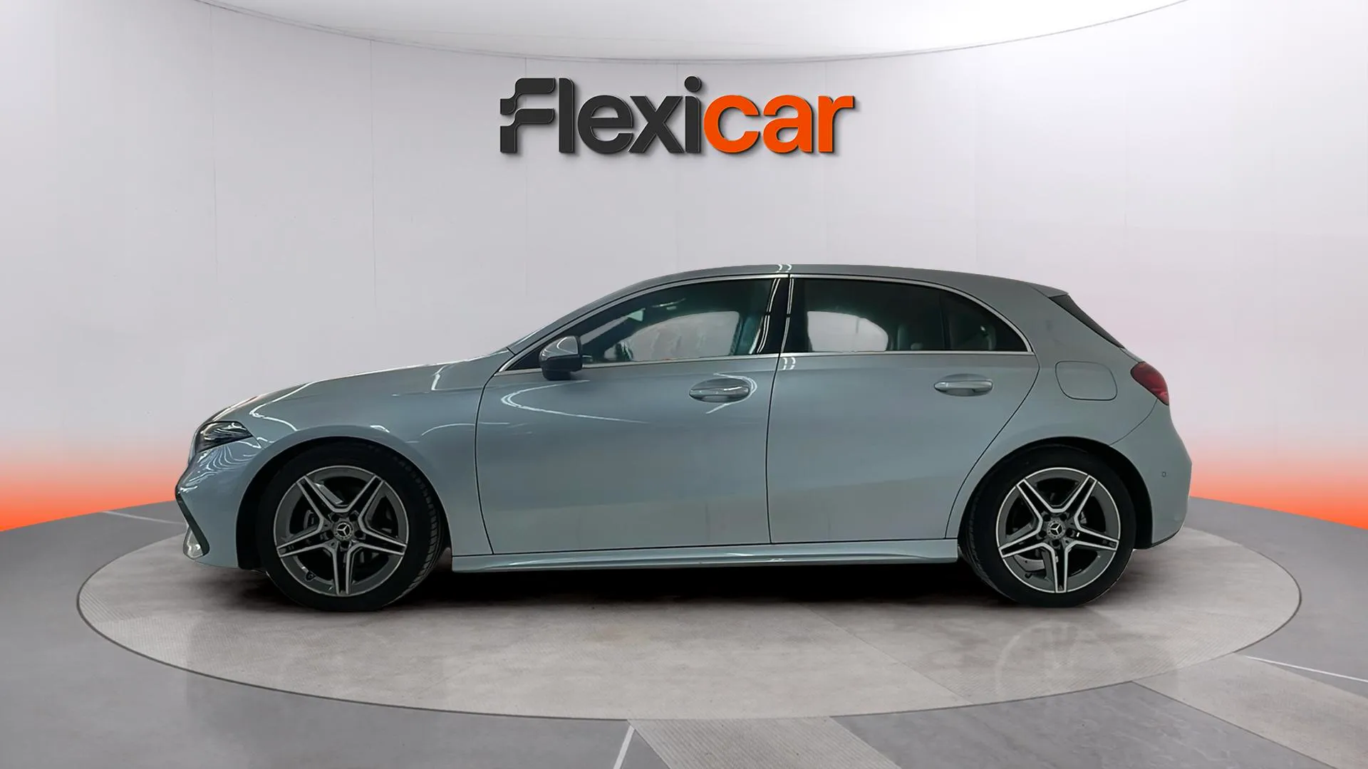 Mercedes-Benz Clase A A 180 - foto 4