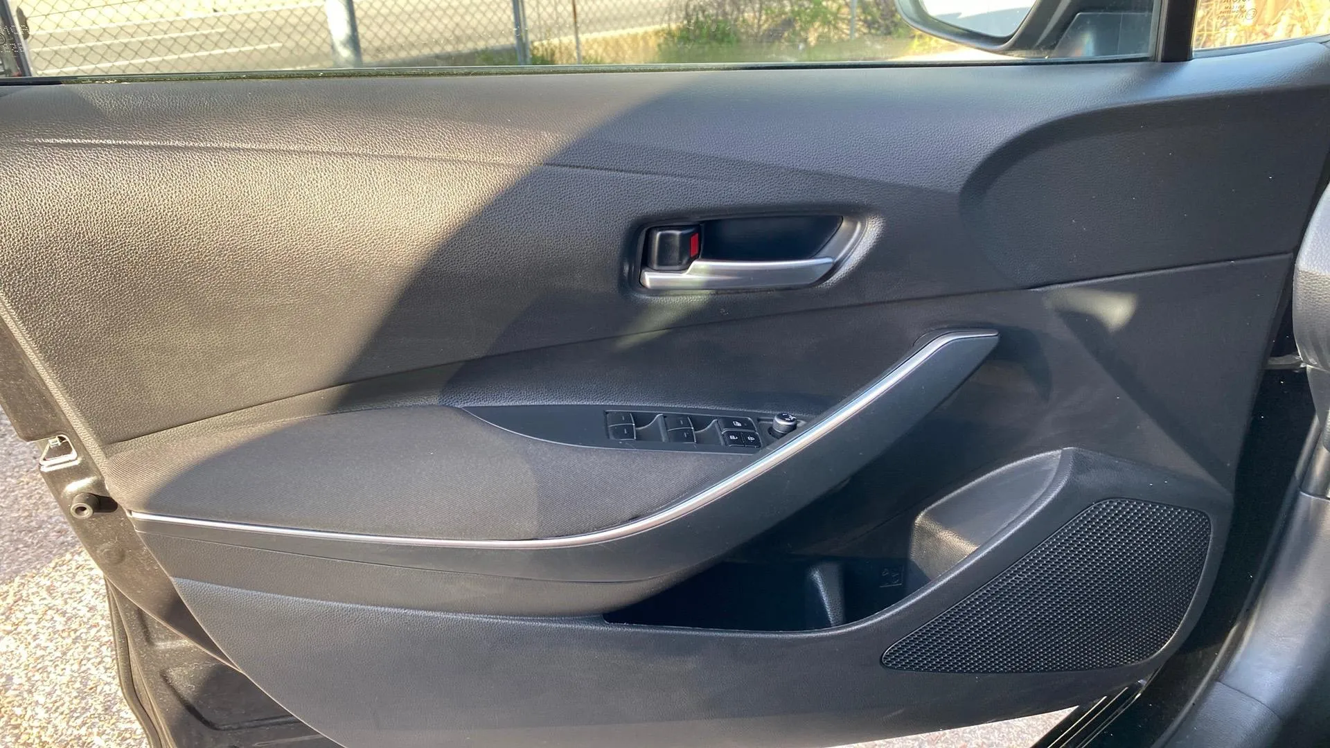 Toyota Corolla 1.5 125 Active Plus Sedan - foto 8