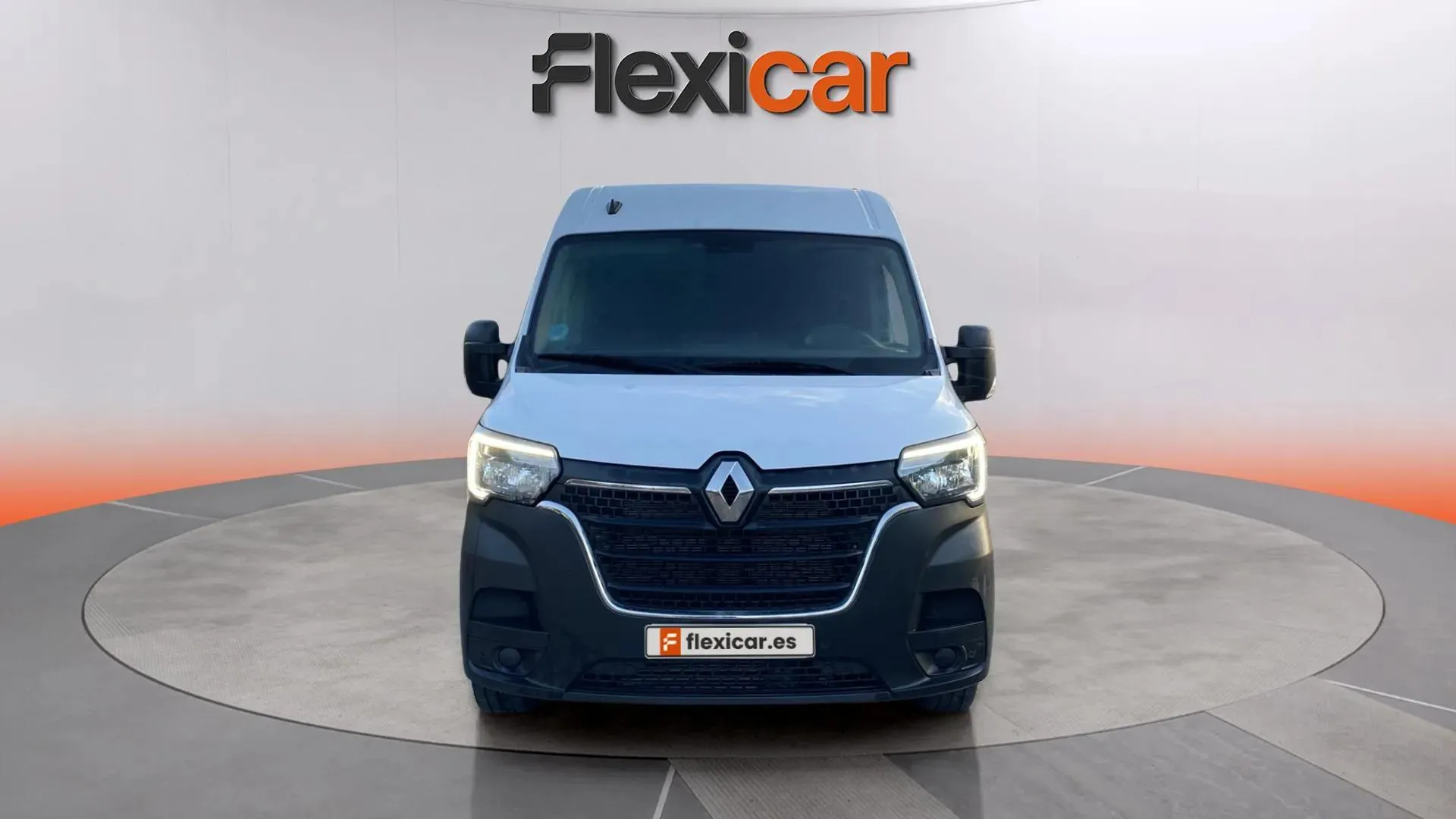 Renault Master Furgón T L2H2 3300 Blue DC - foto 2