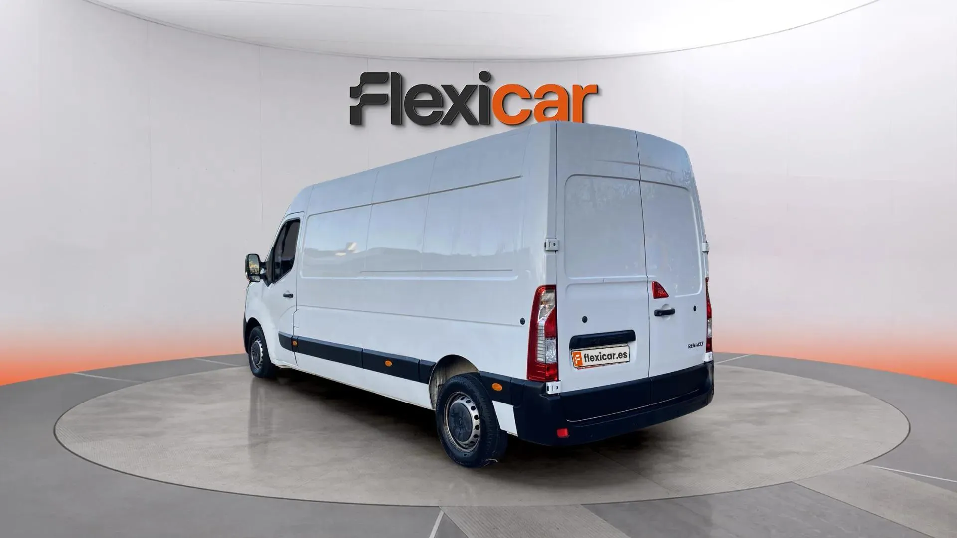 Renault Master Furgón T L2H2 3300 Blue DC - foto 5