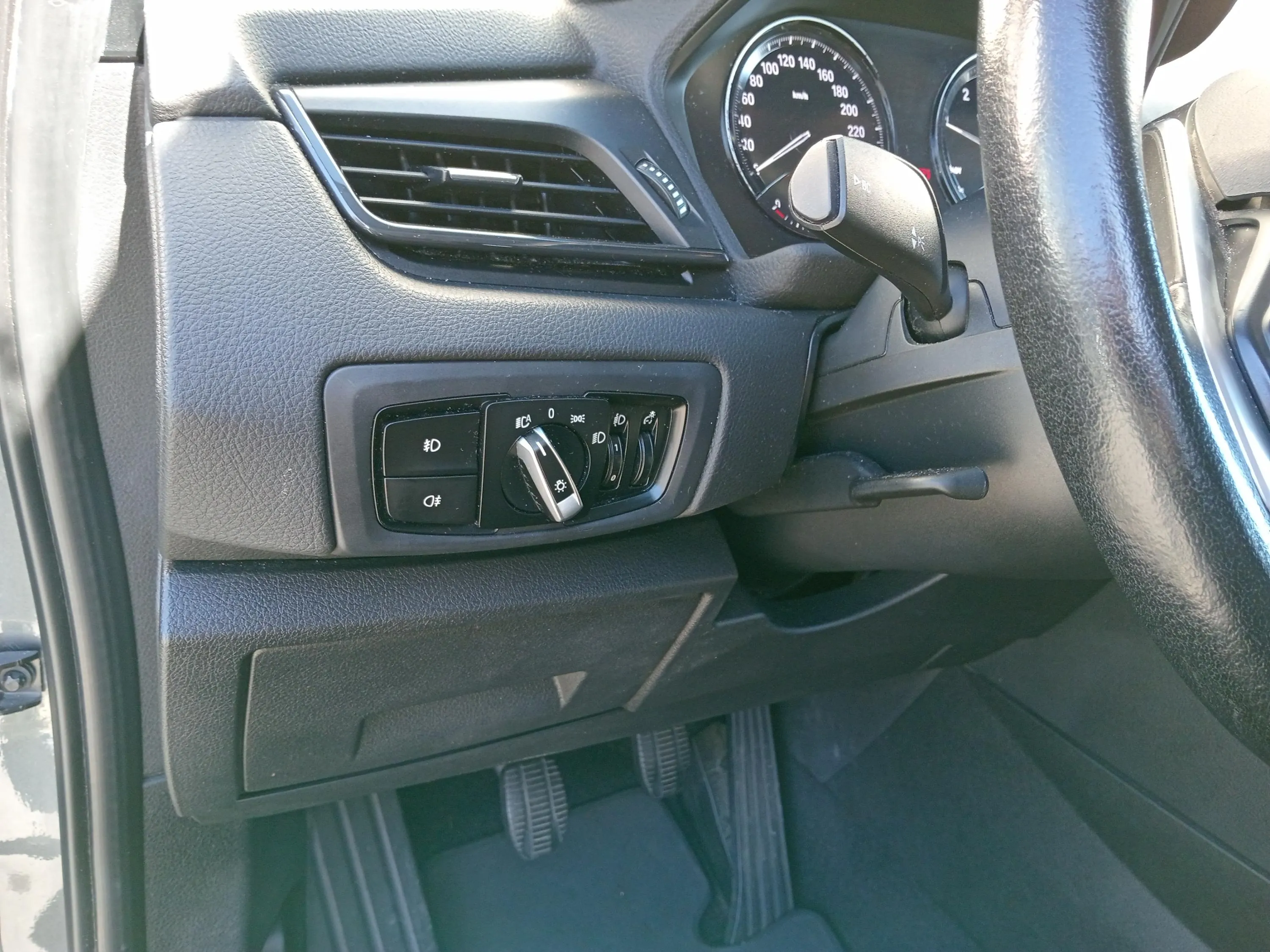 BMW Serie 2 Active Tourer 218d - foto 8