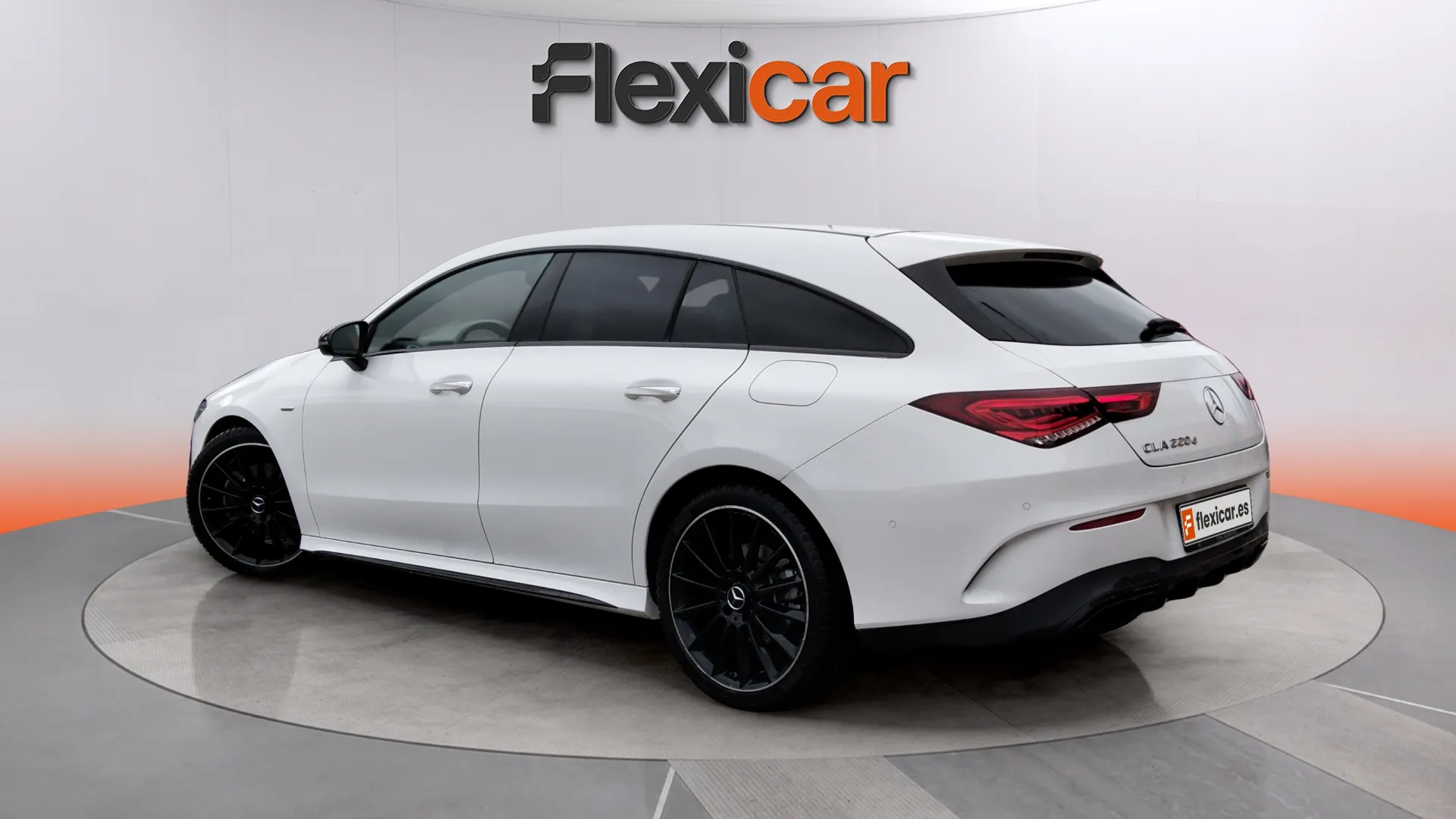 Mercedes-Benz CLA 220 D DCT Shooting Brake - foto 5