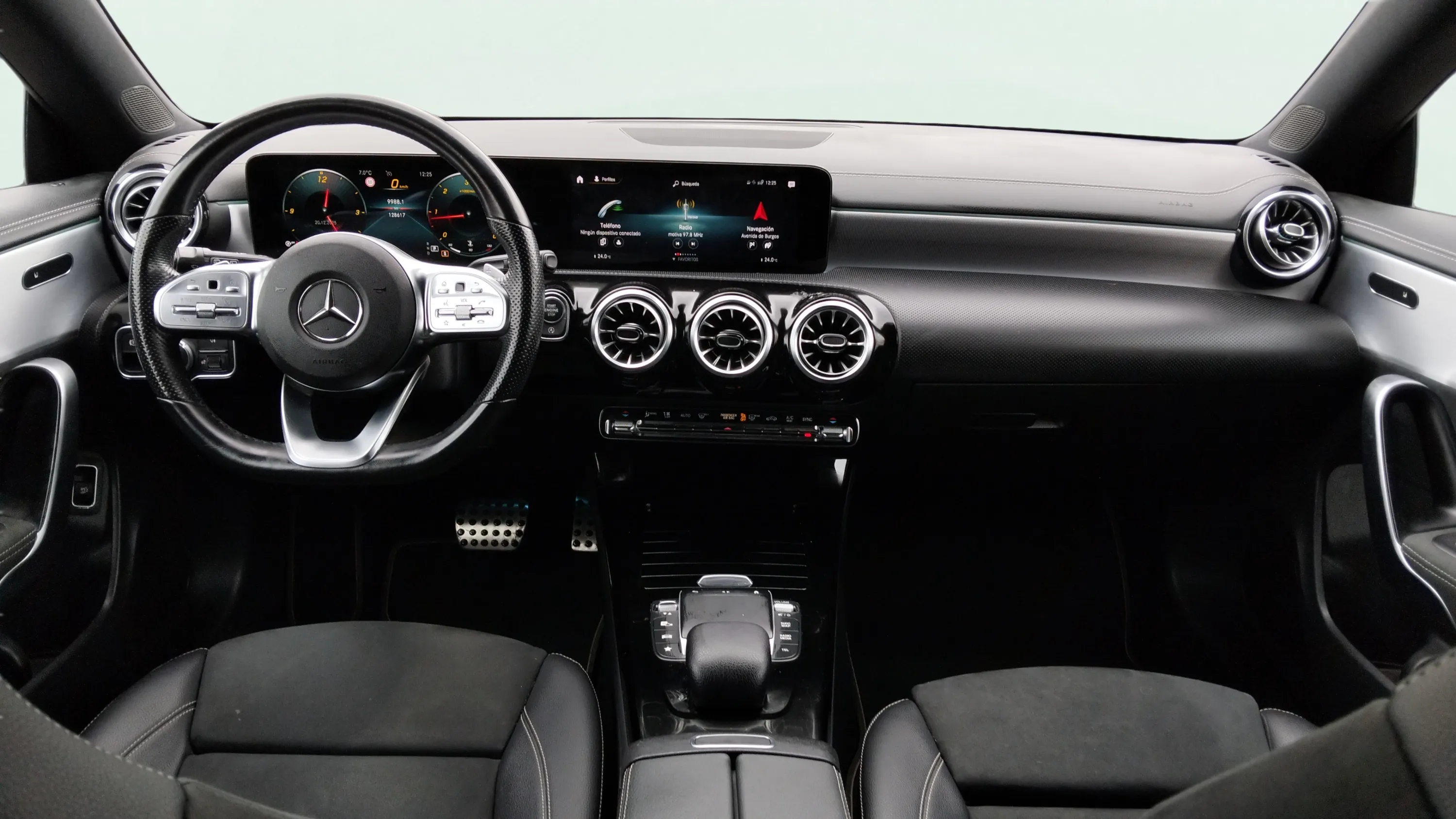 Mercedes-Benz CLA 220 D DCT Shooting Brake - foto 15