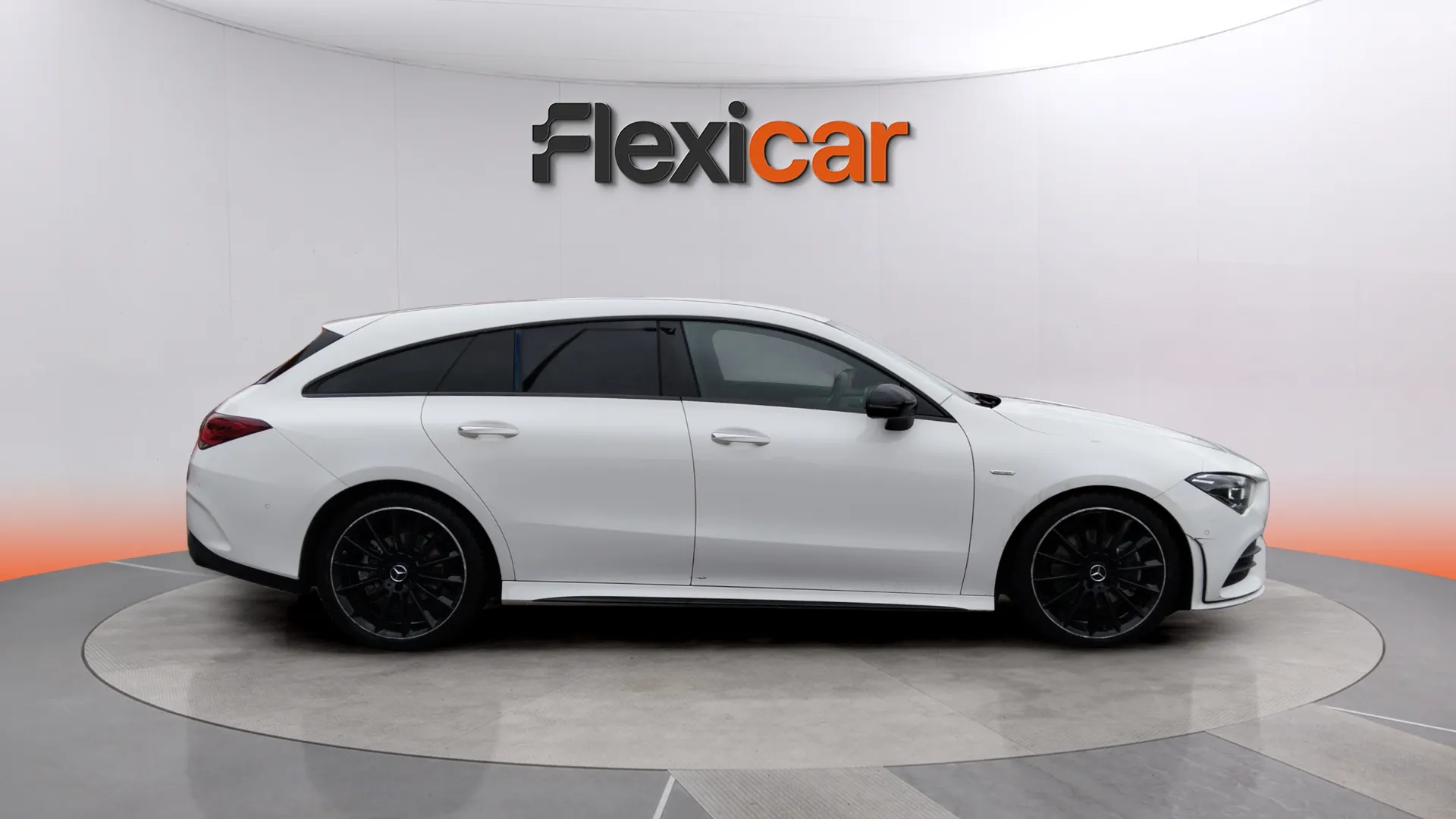 Mercedes-Benz CLA 220 D DCT Shooting Brake - foto 6