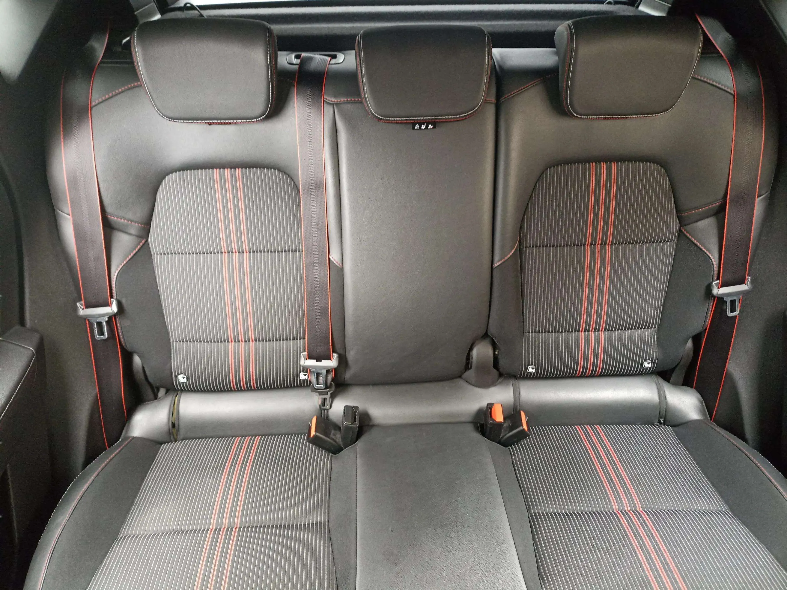 Renault Captur techno TCe GPF - foto 10