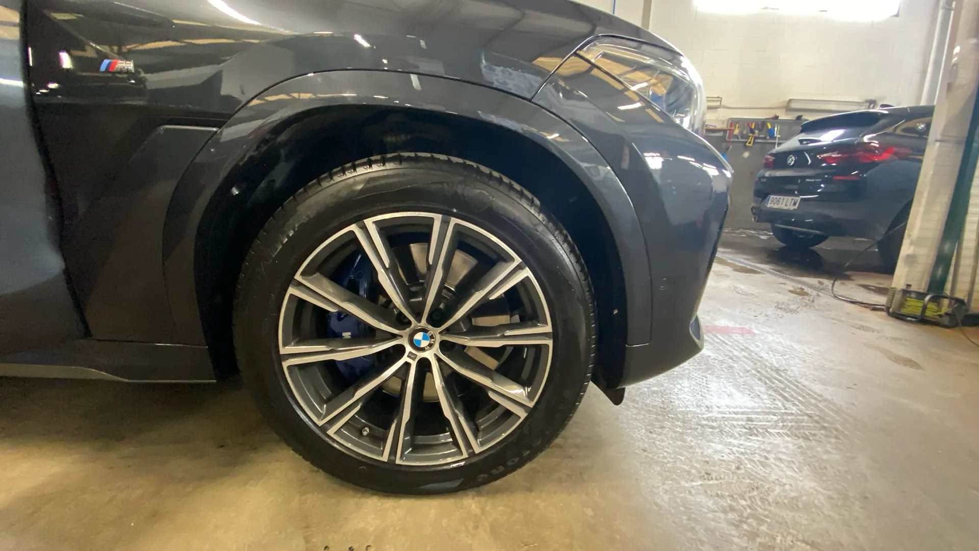 BMW X6 xDrive40i - foto 17
