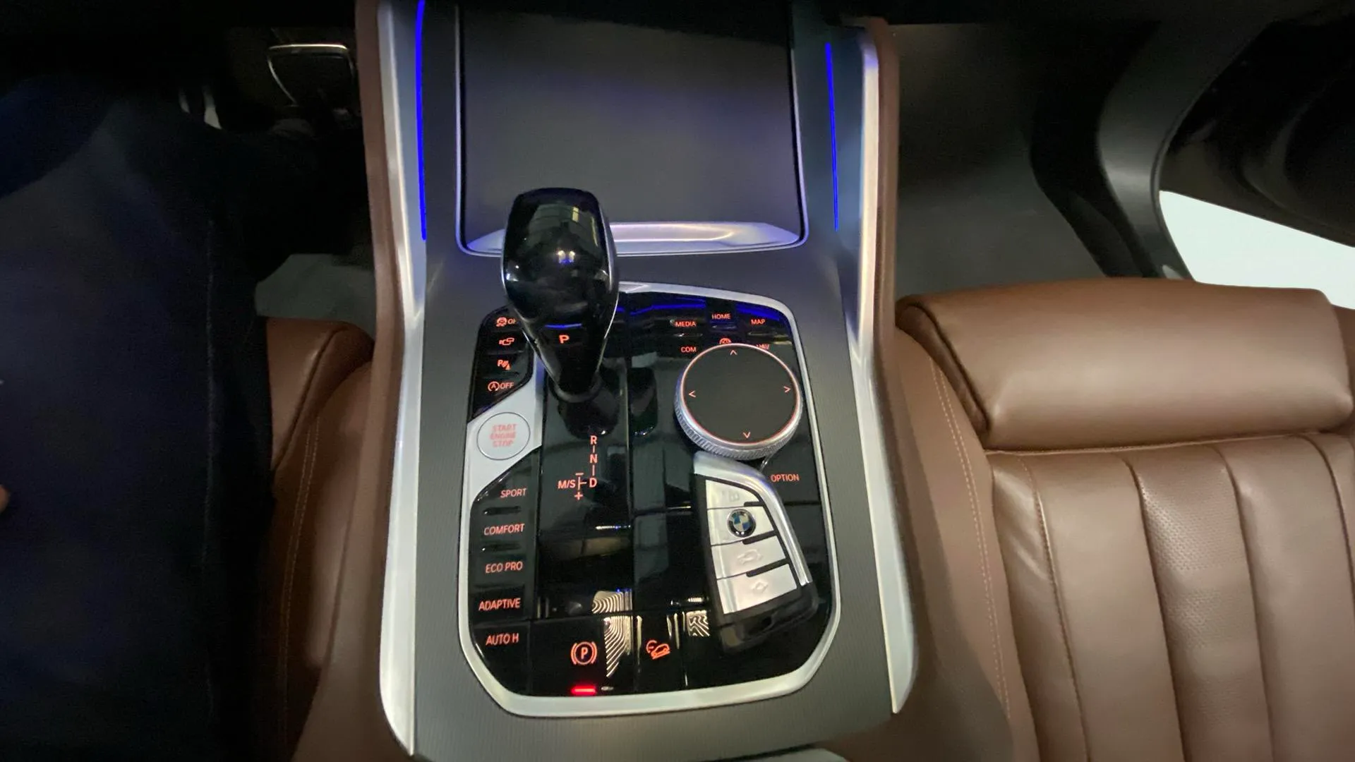 BMW X6 xDrive40i - foto 19