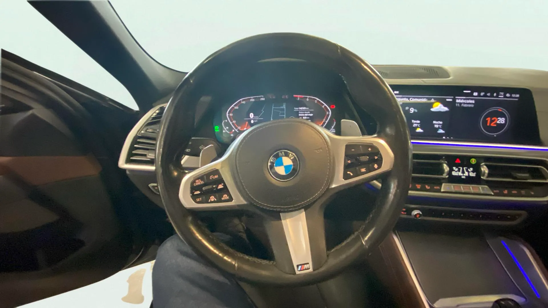 BMW X6 xDrive40i - foto 10