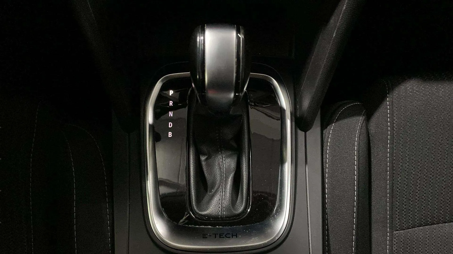 Renault Mégane S.T. Business E-Tech Híbrido ench. - foto 14