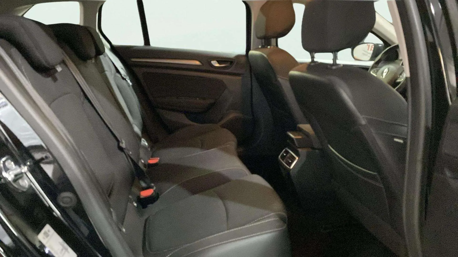 Renault Mégane S.T. Business E-Tech Híbrido ench. - foto 10