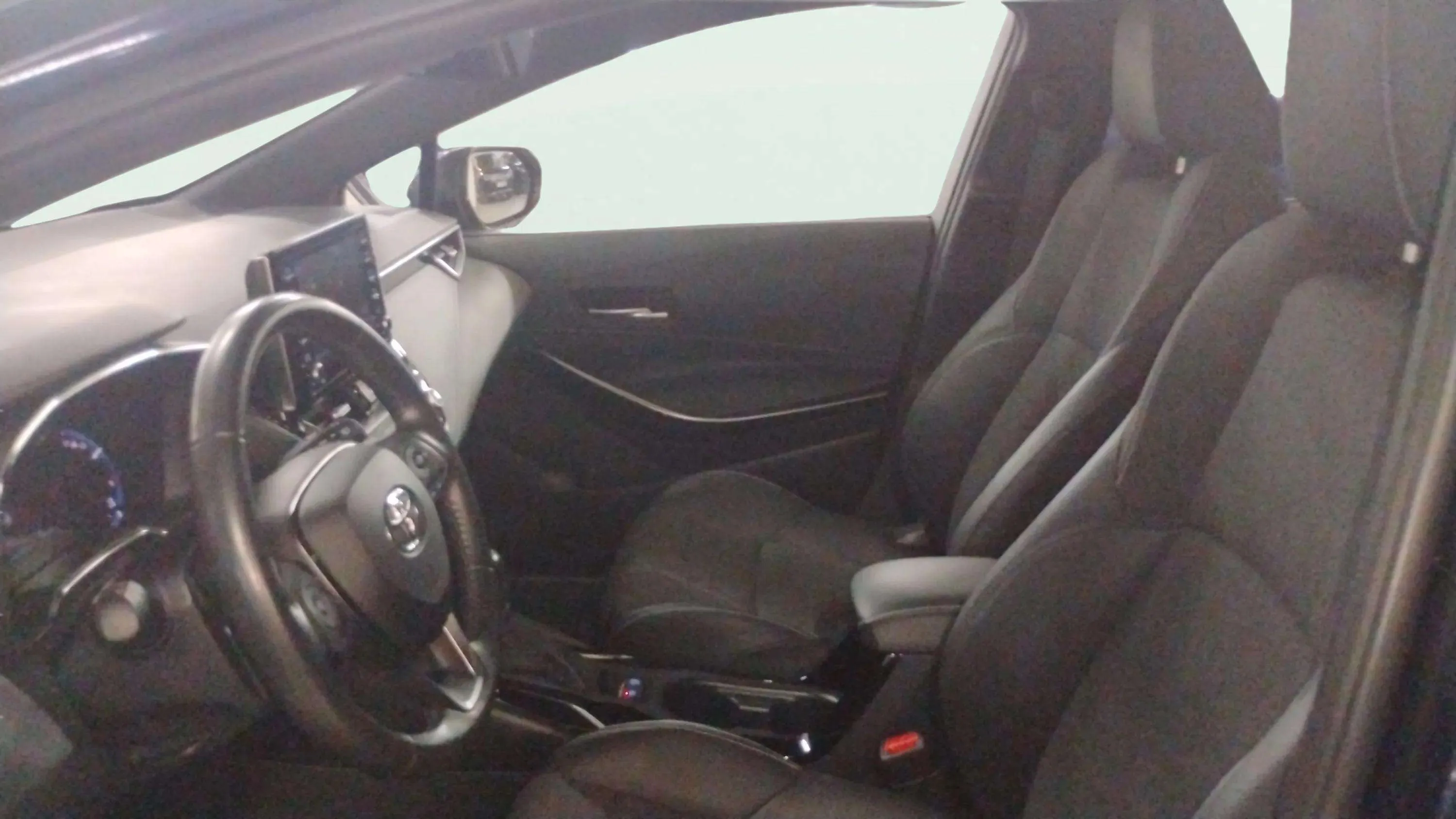 Toyota Corolla 2.0 180H Advance Luxury E-CVT - foto 7