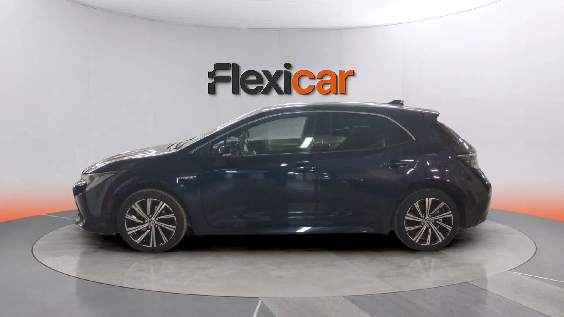 Toyota Corolla 2.0 180H Advance Luxury E-CVT - foto 4
