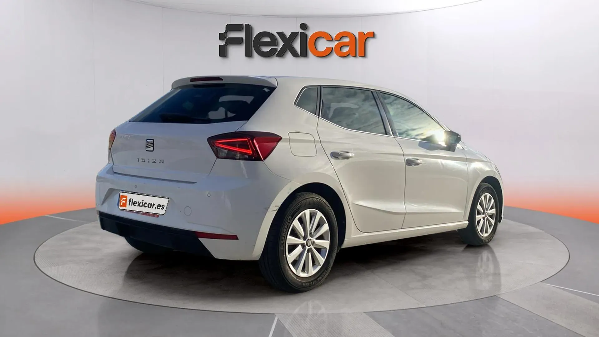 SEAT Ibiza 1.0 TSI DSG Xcellence - foto 3