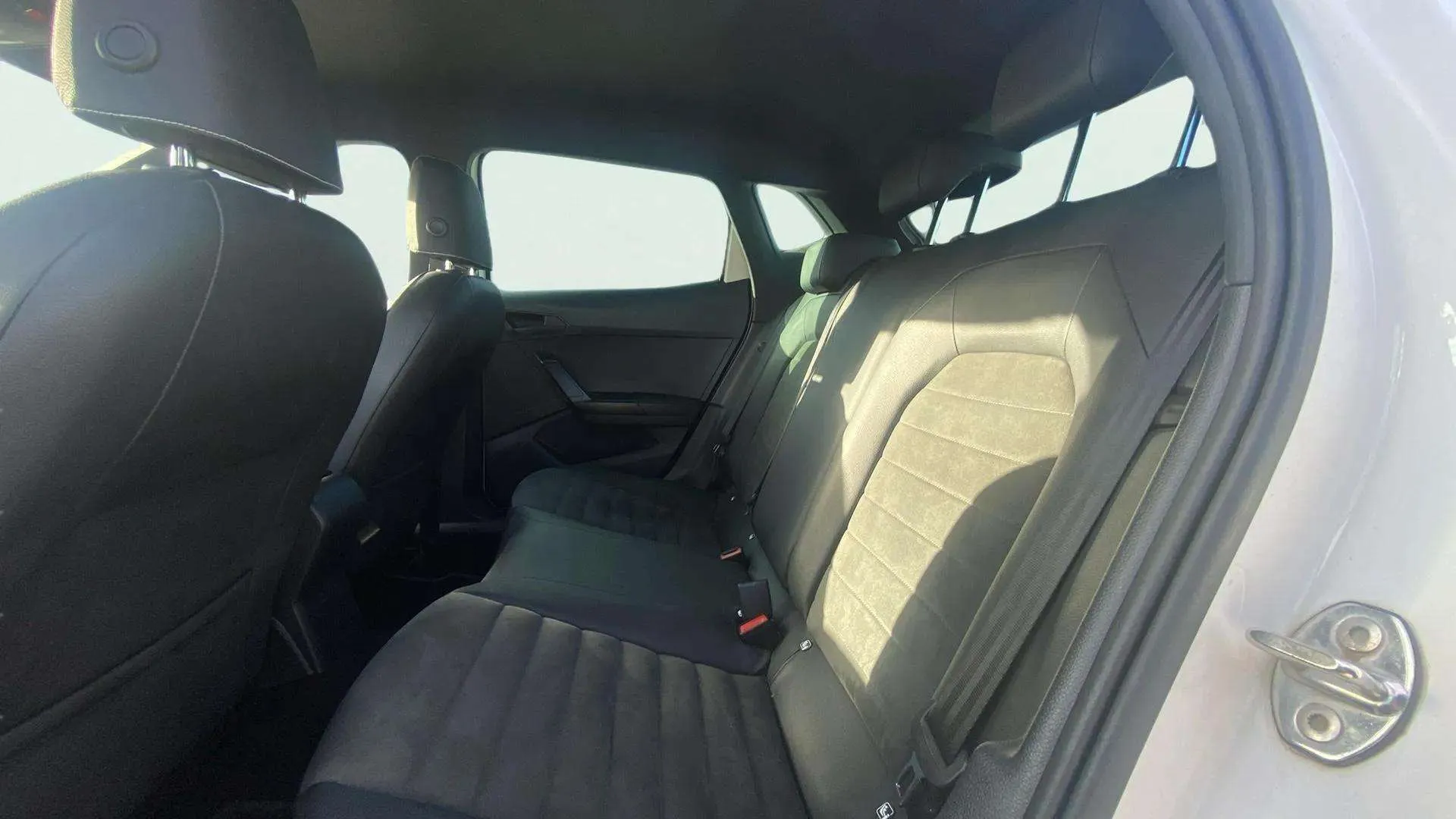 SEAT Ibiza 1.0 TSI DSG Xcellence - foto 14