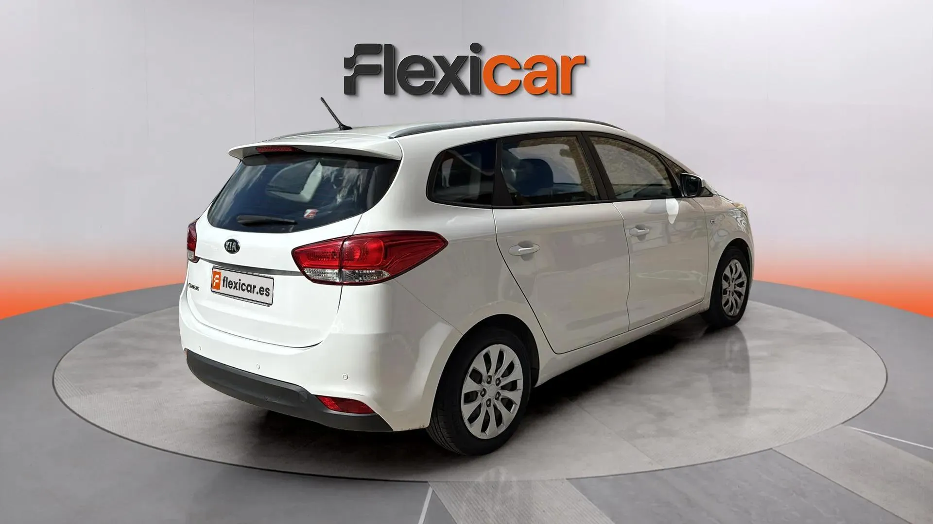 Kia Carens 1.6 GDi Concept 5 plazas - foto 7