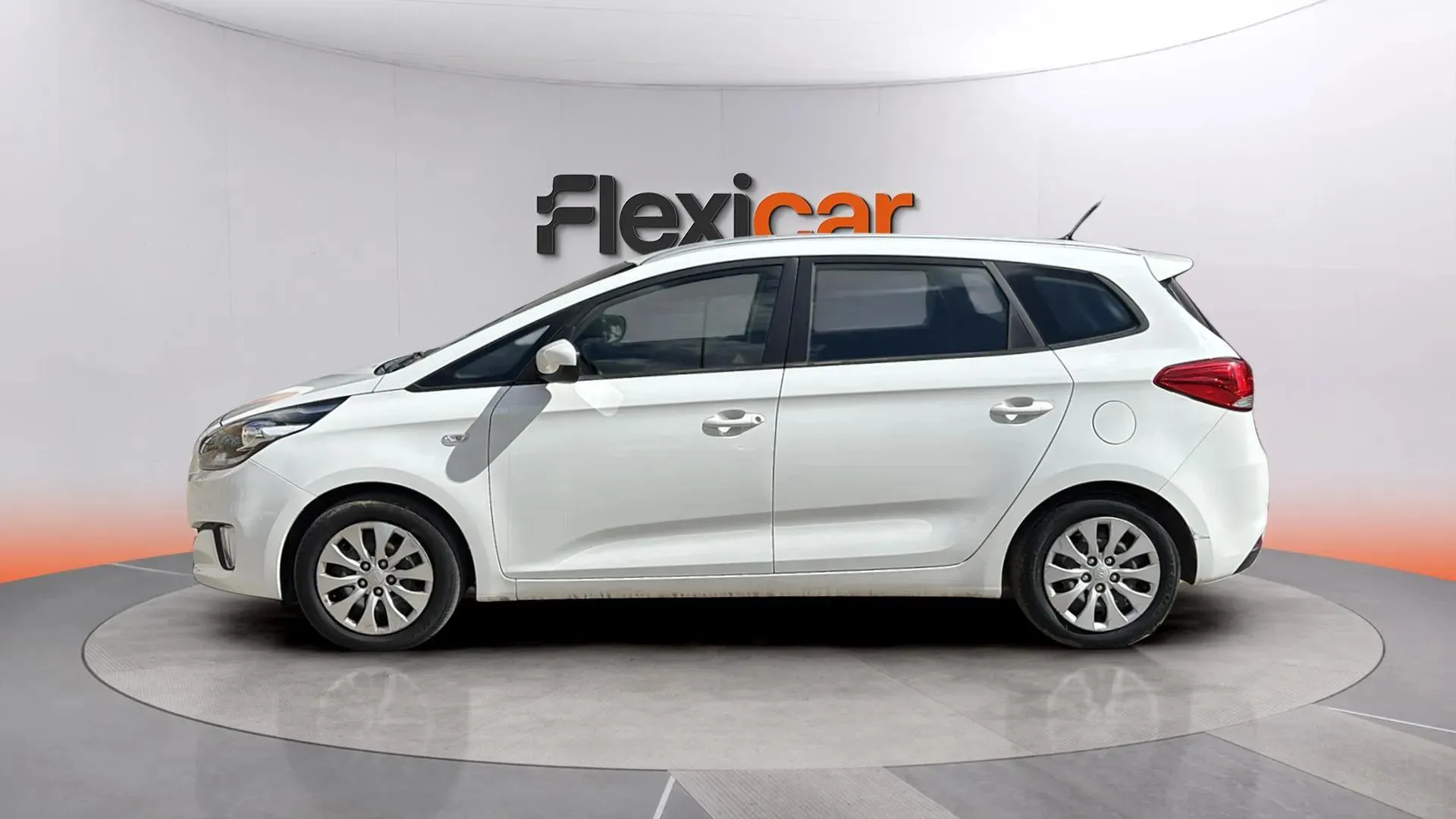 Kia Carens 1.6 GDi Concept 5 plazas - foto 4
