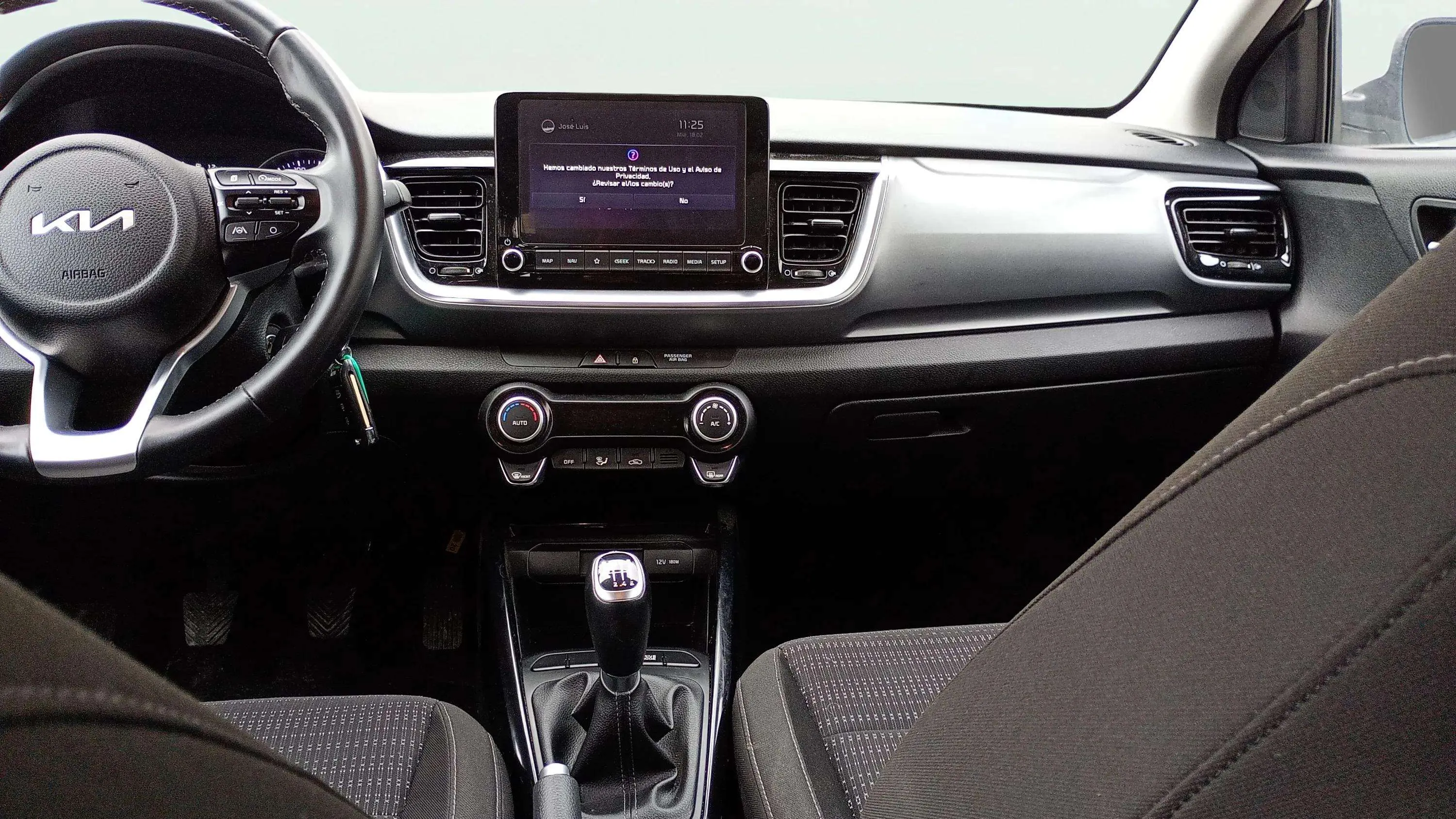 Kia Stonic 1.0 T-GDi MHEV iMT Drive - foto 9