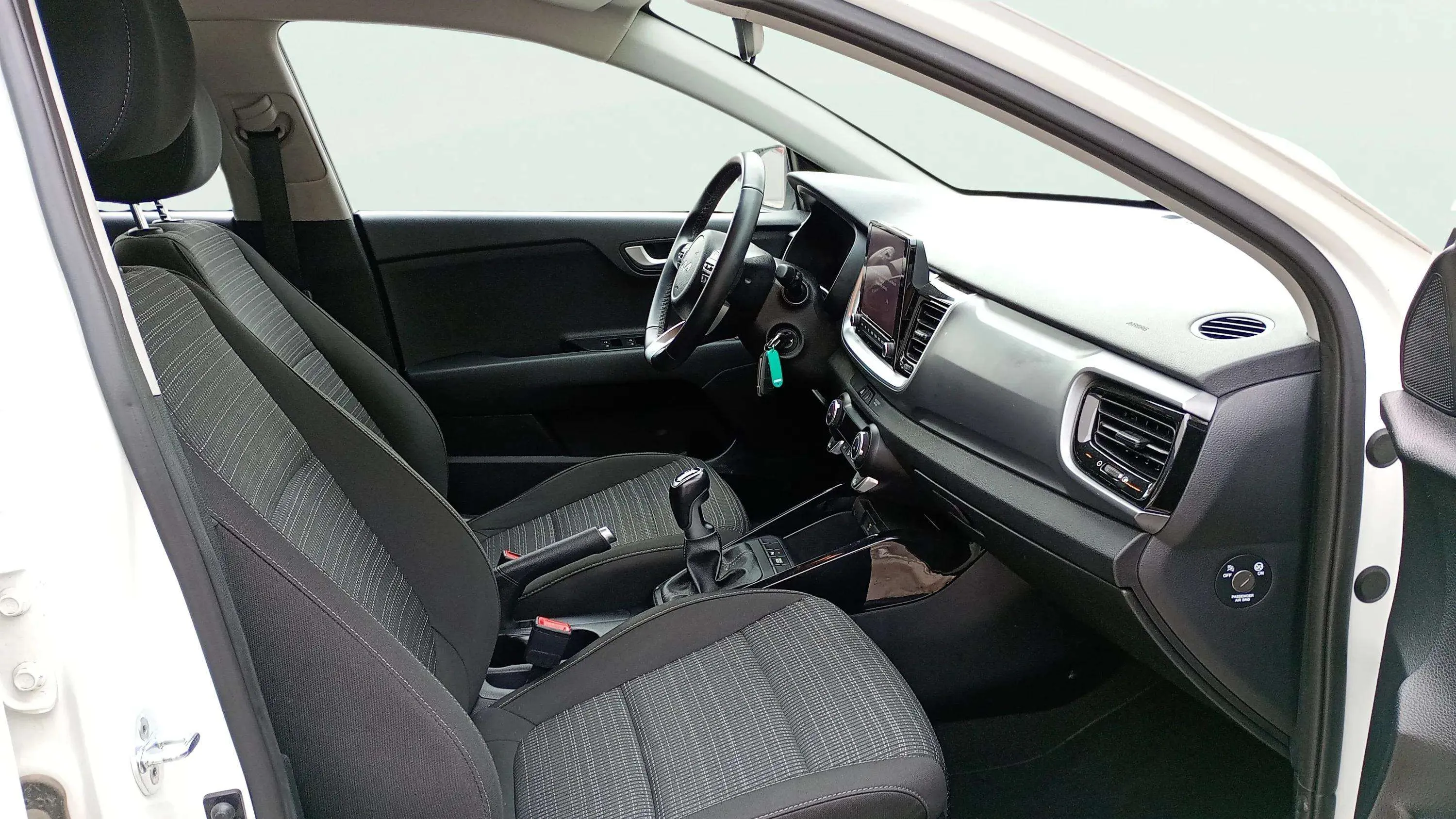 Kia Stonic 1.0 T-GDi MHEV iMT Drive - foto 12