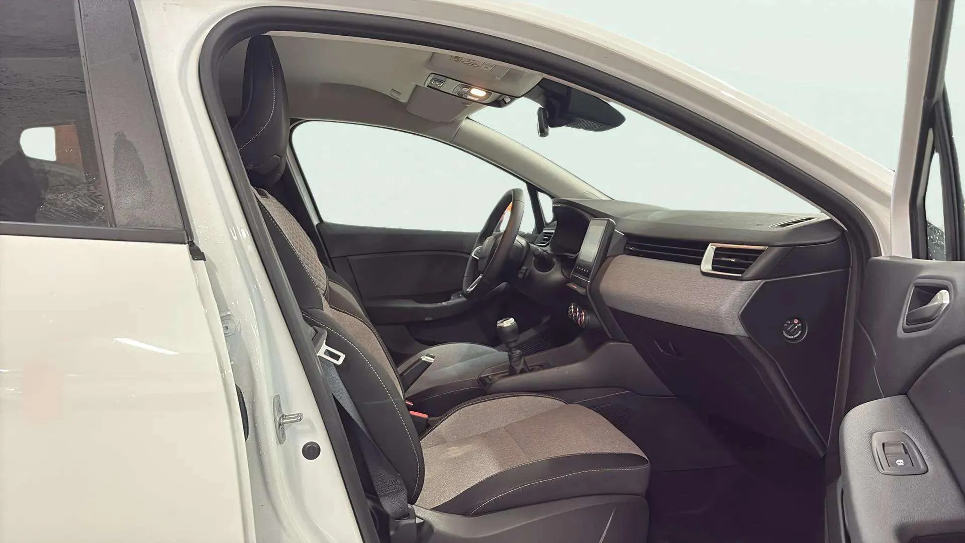 Renault Clio Evolution TCe 90 - foto 13