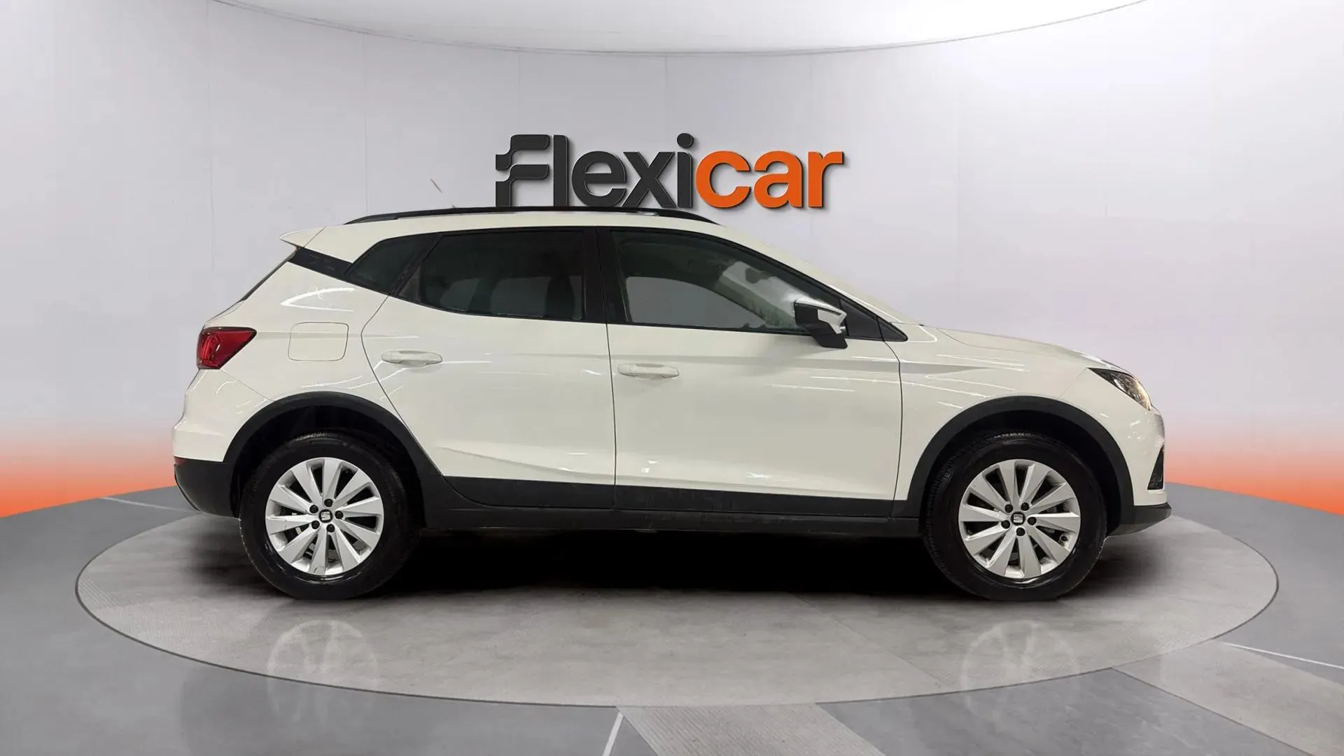 SEAT Arona 1.0 TSI Style Ecomotive - foto 5