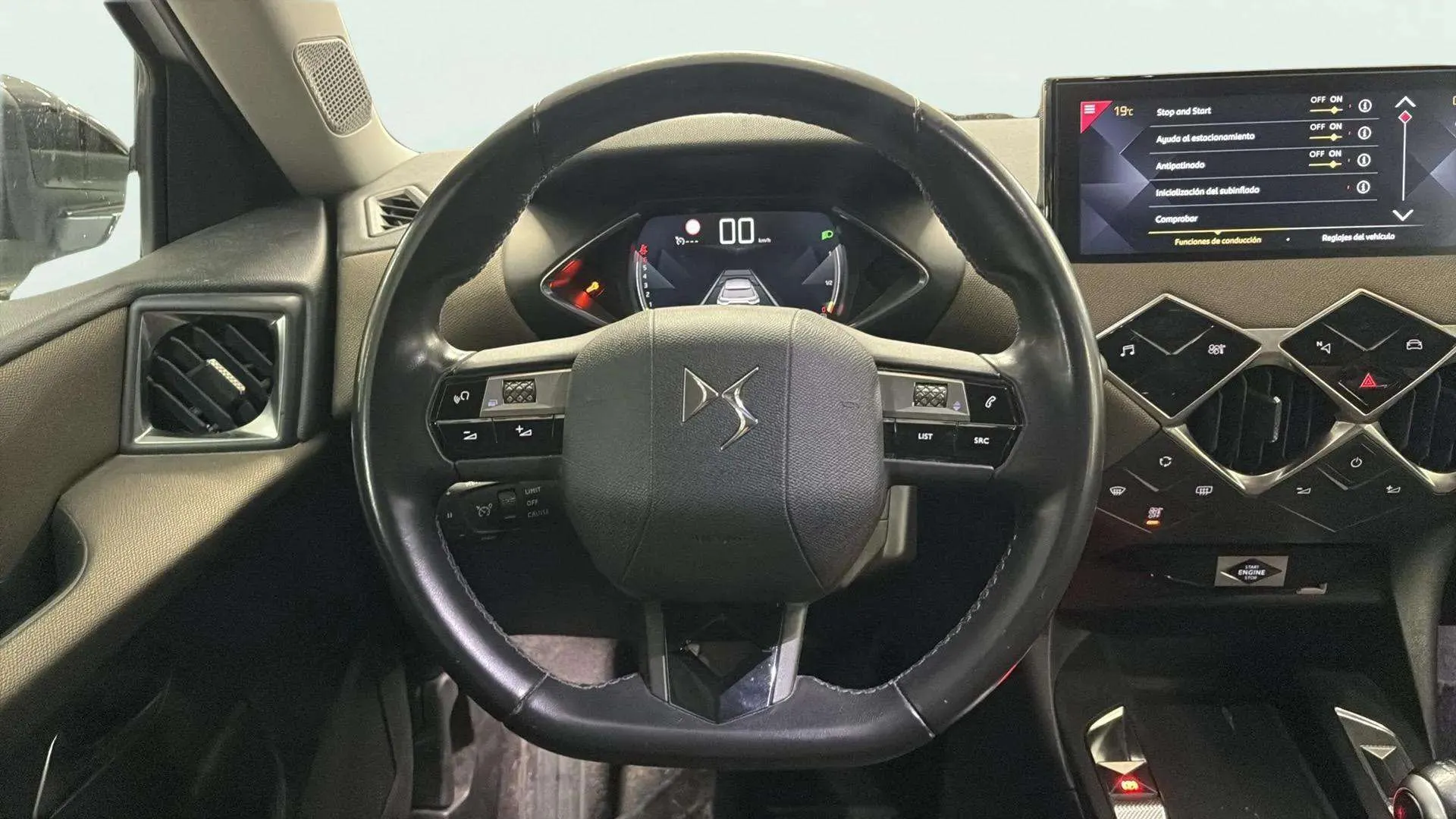DS DS 3 Crossback PureTech SO Chic - foto 11