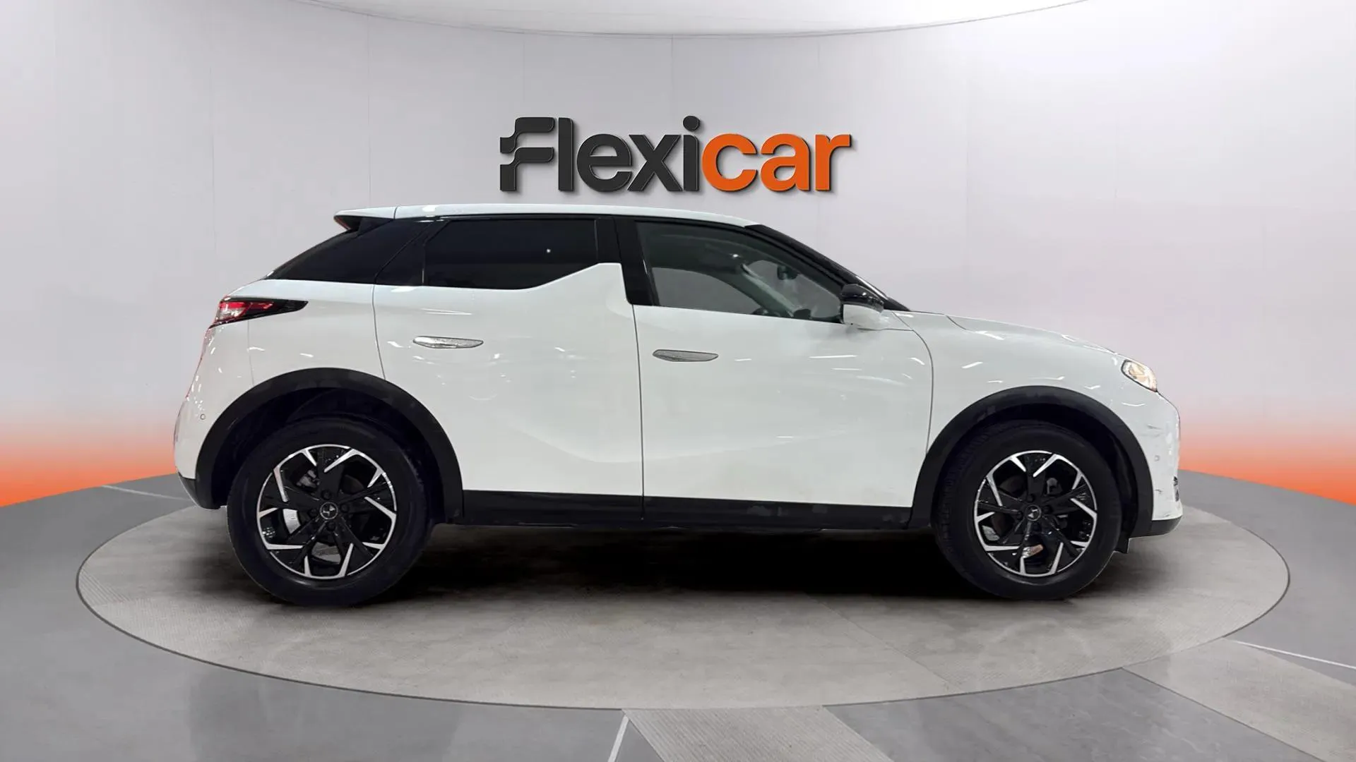 DS DS 3 Crossback PureTech SO Chic - foto 6
