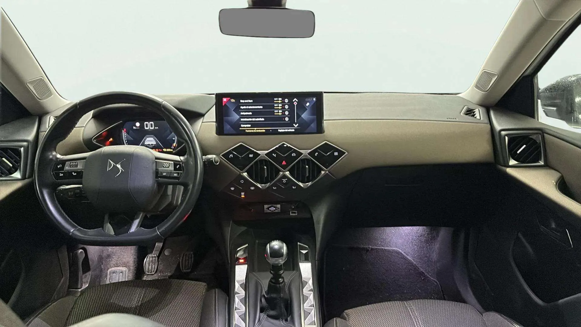 DS DS 3 Crossback PureTech SO Chic - foto 9