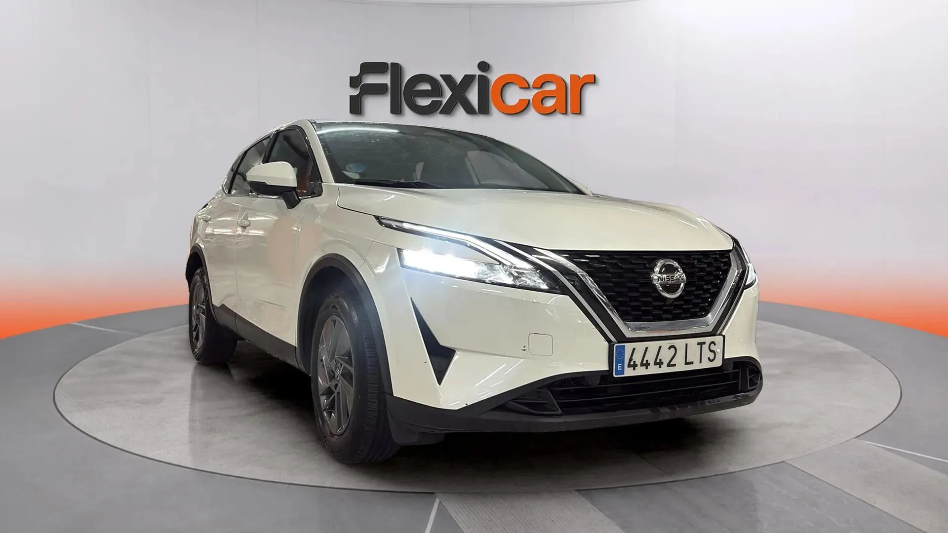 Nissan Qashqai DIG-T E6D DCT Acenta - foto 1