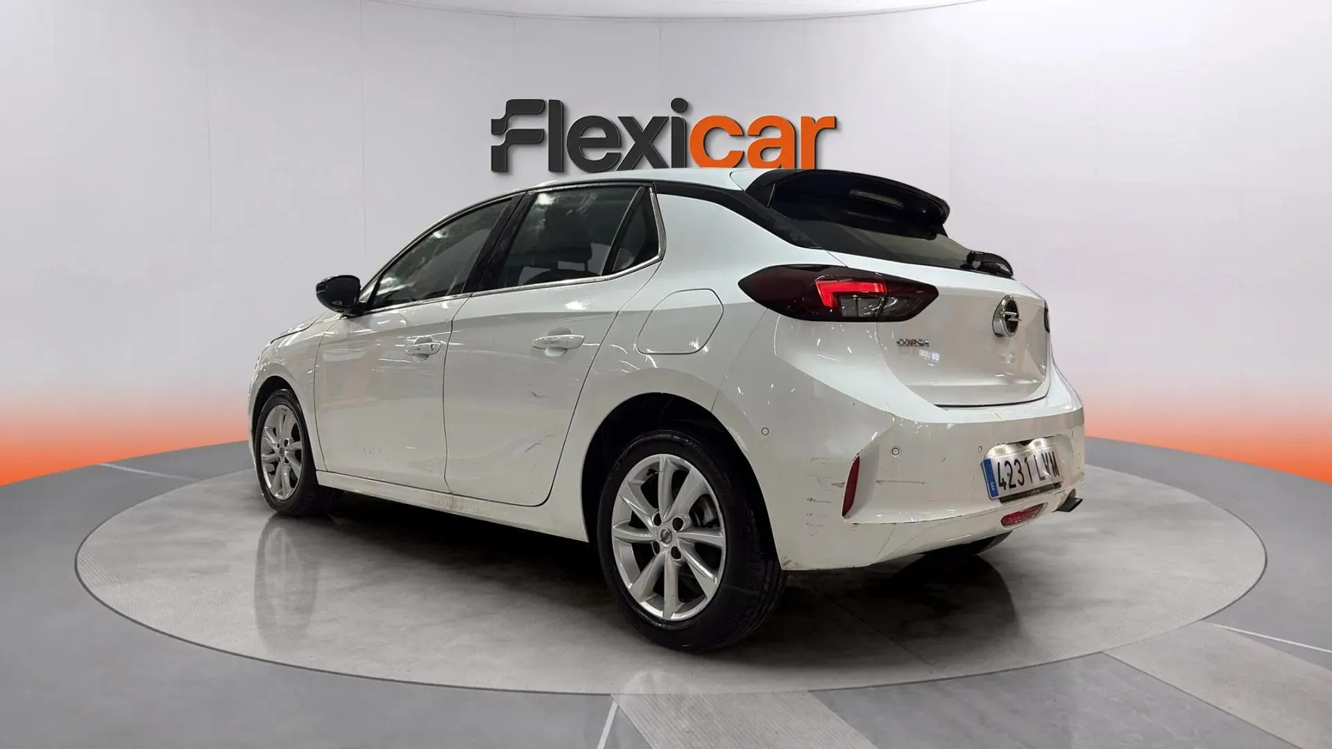 Opel Corsa 1.2T XHL Elegance - foto 4