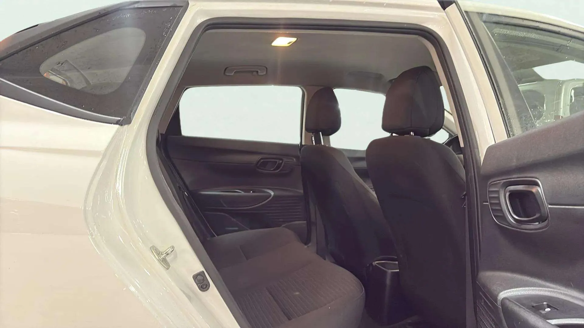 Hyundai i20 1.0 T-GDi SLX - foto 13