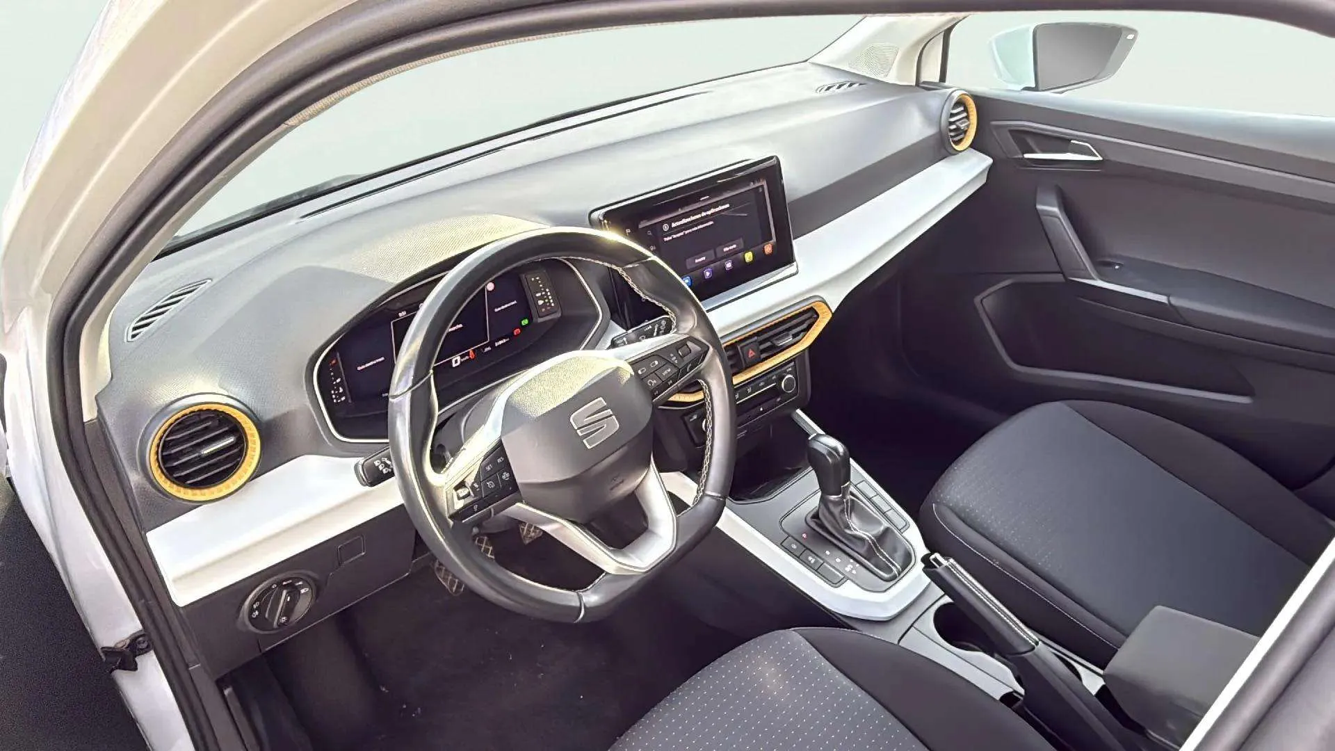 SEAT Arona 1.0 TSI DSG Style XL - foto 10