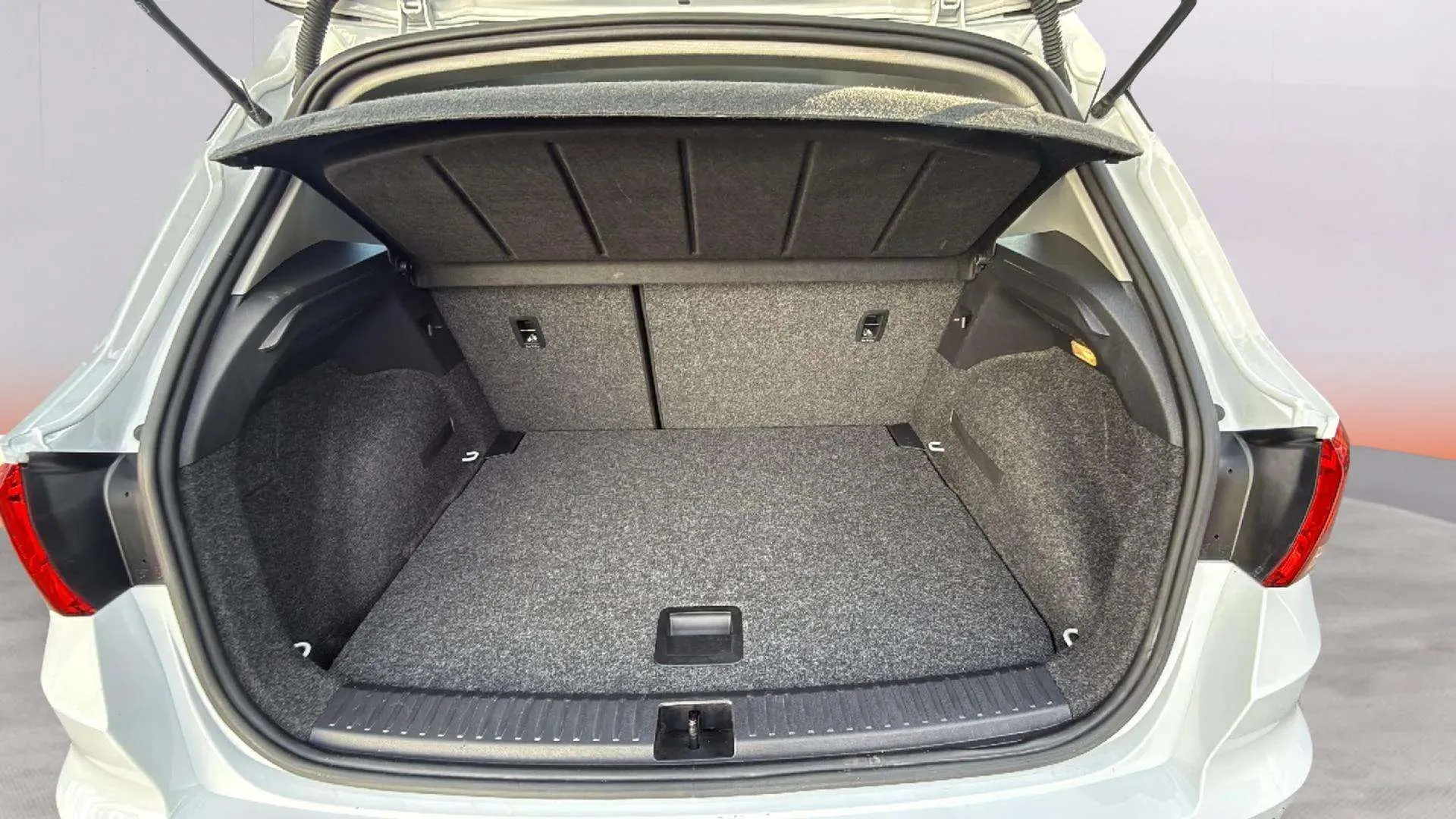 SEAT Arona 1.0 TSI DSG Style XL - foto 23