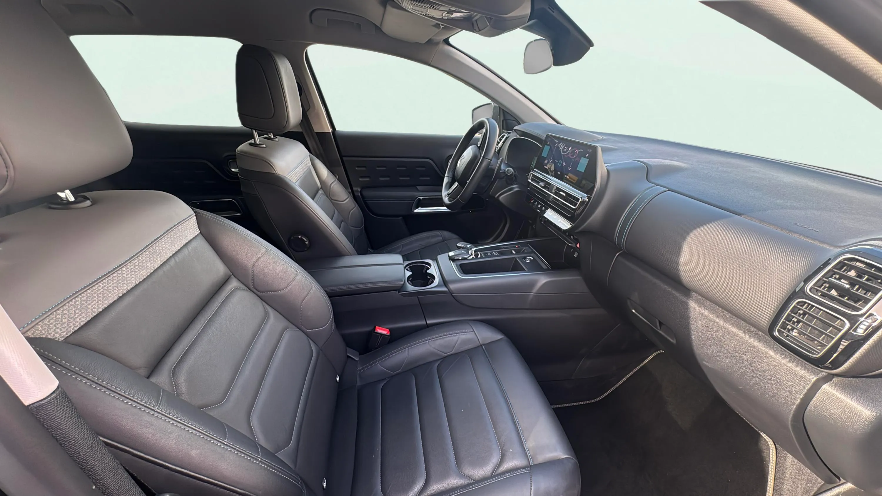 Citroën C5 Aircross Plug-in Hybrid 180 e-EAT8 E Series - foto 14