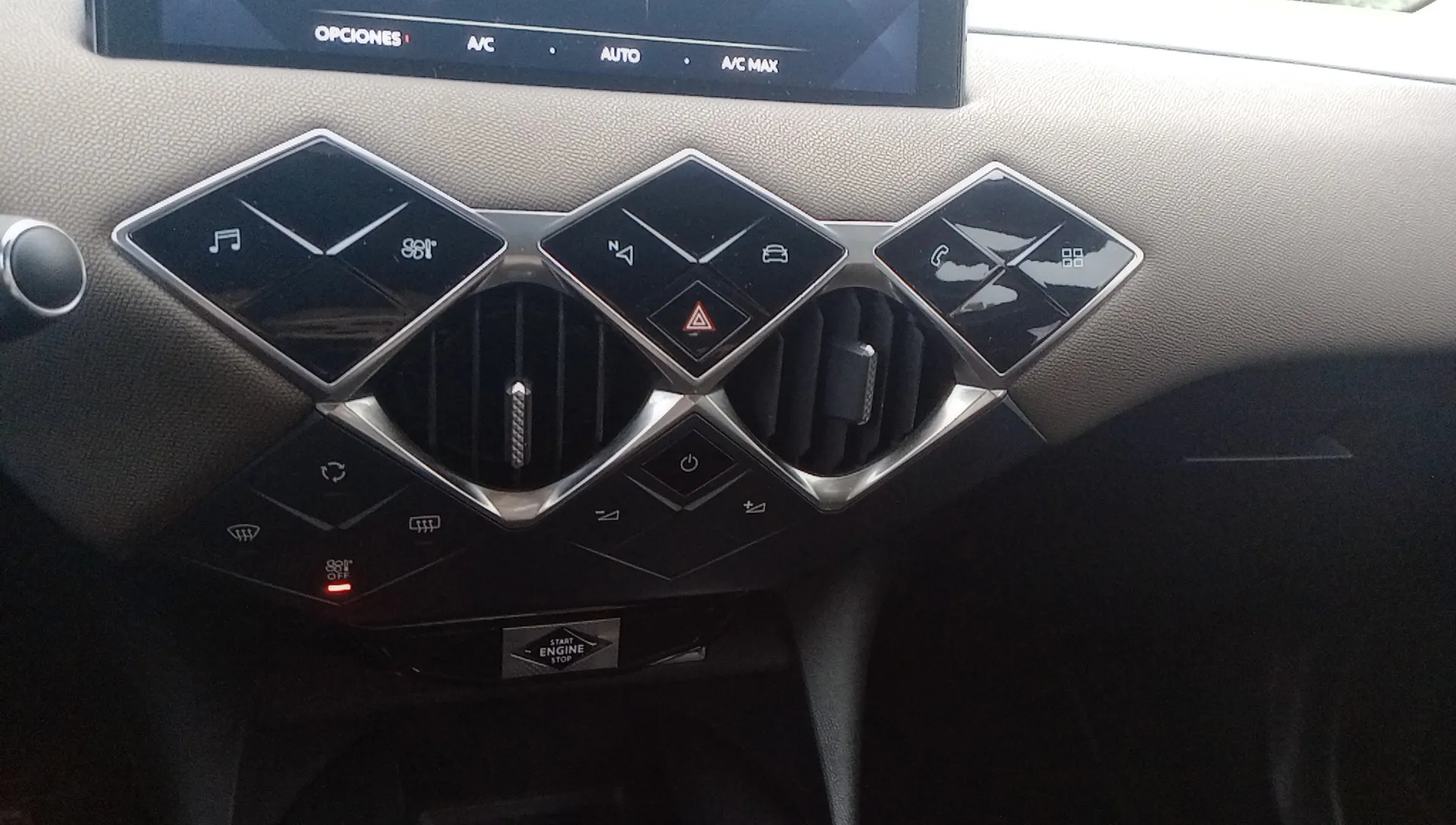 DS DS 3 Crossback PureTech Grand Chic - foto 19