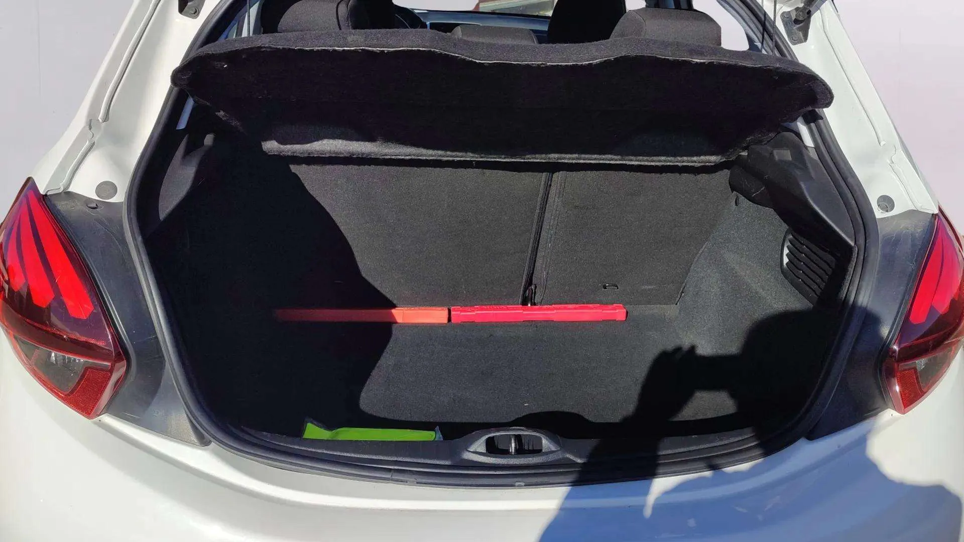 Peugeot 208 Active PureTech - foto 16
